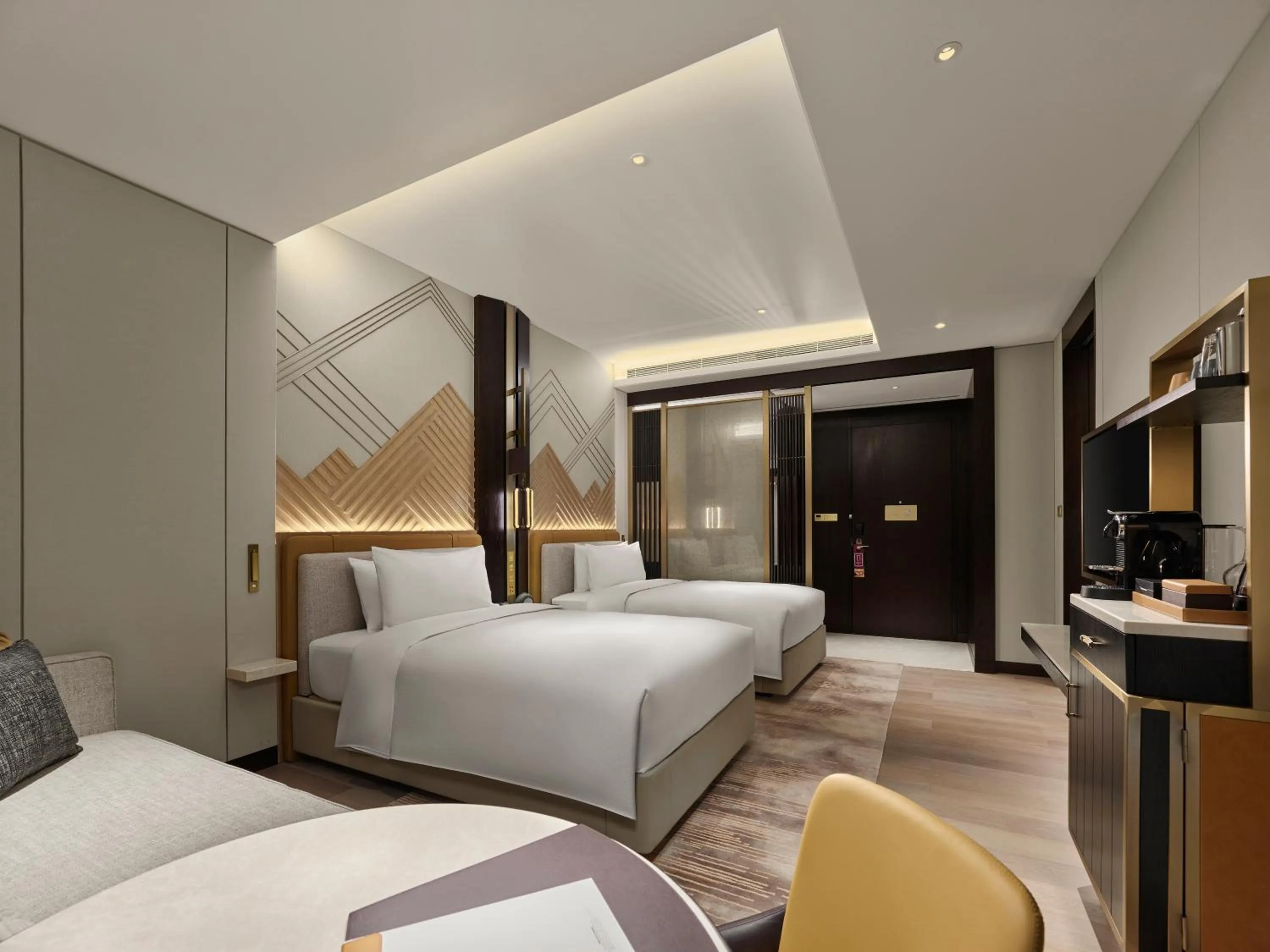 Bed in Hilton Lanzhou City Center