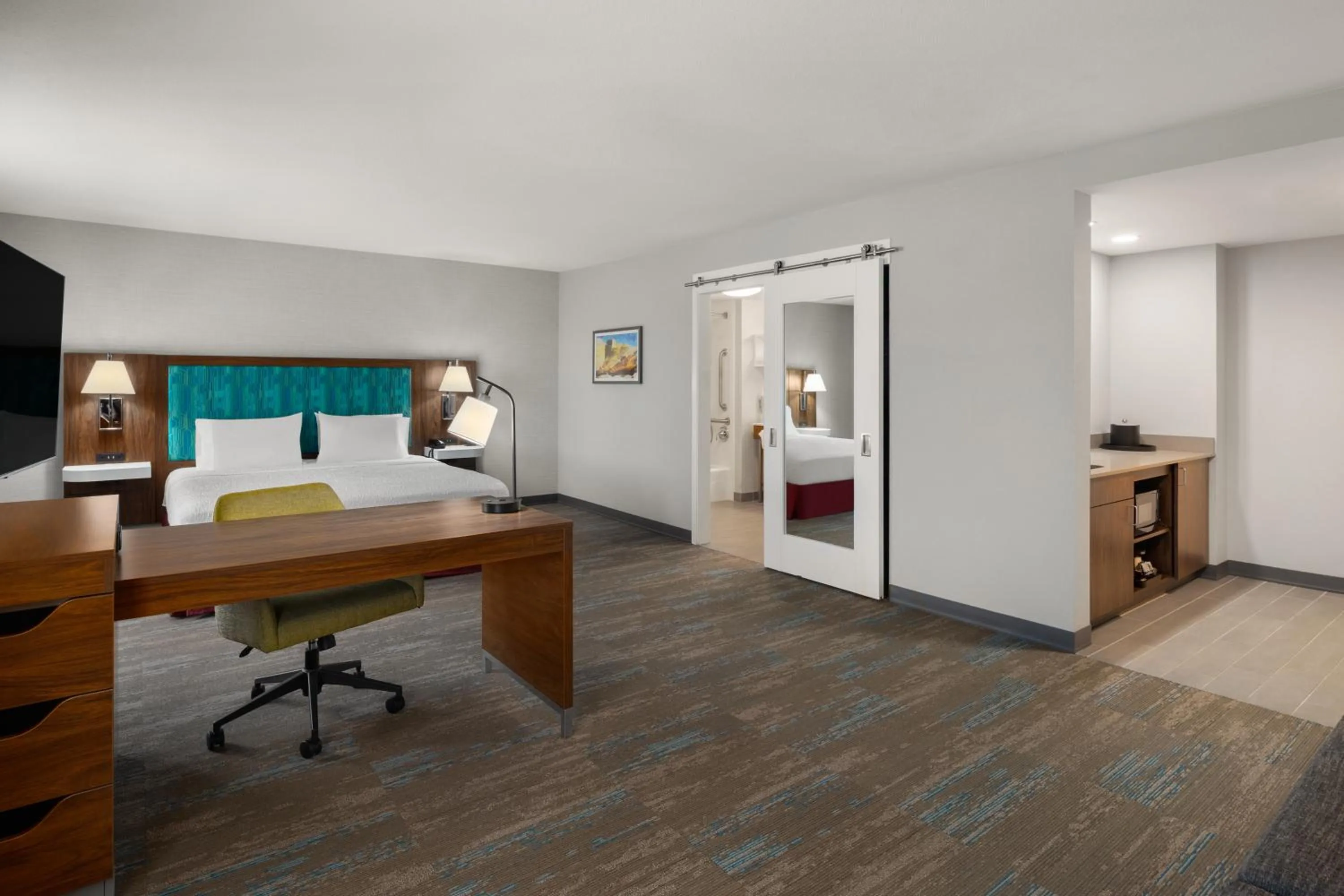 View (from property/room), Bed in Hampton Inn Carefree, Az