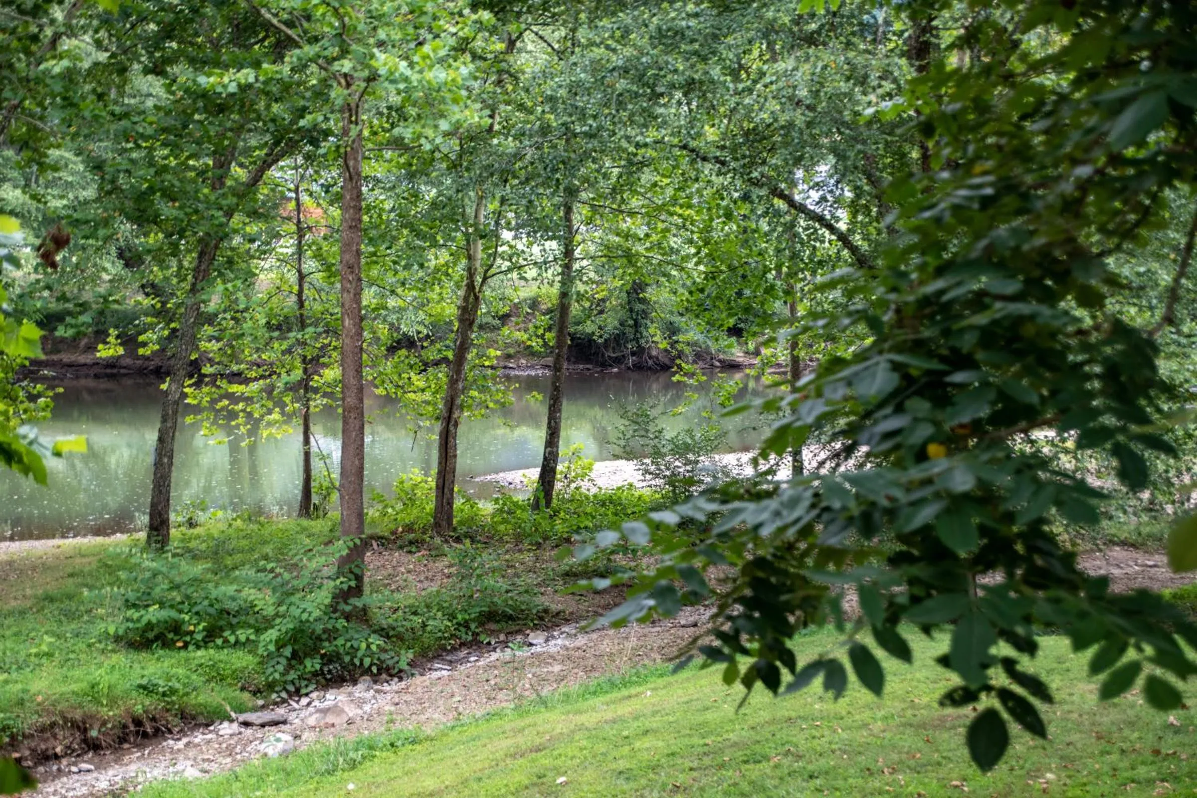 Elk River Hotel & Cafe