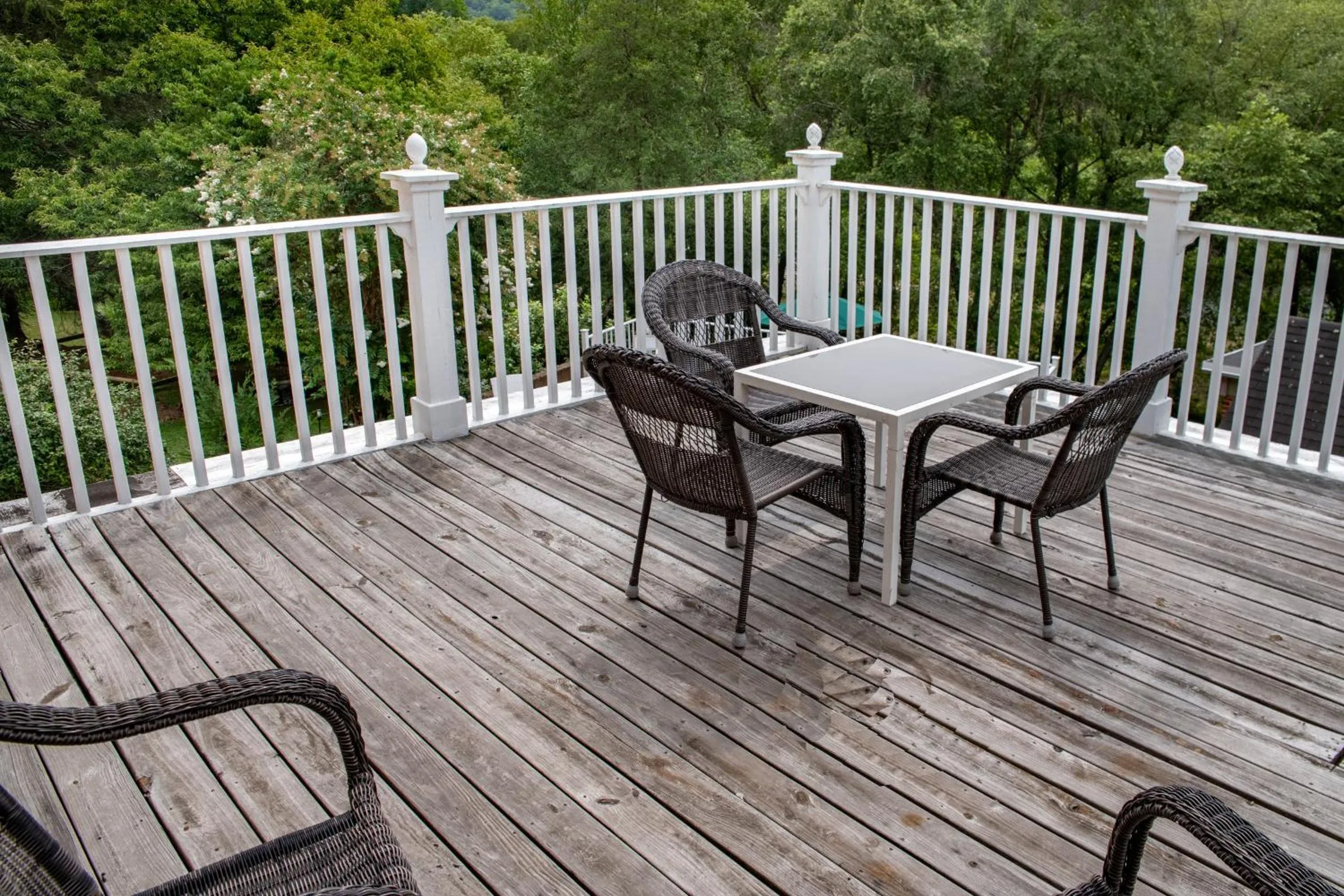 Elk River Hotel & Cafe