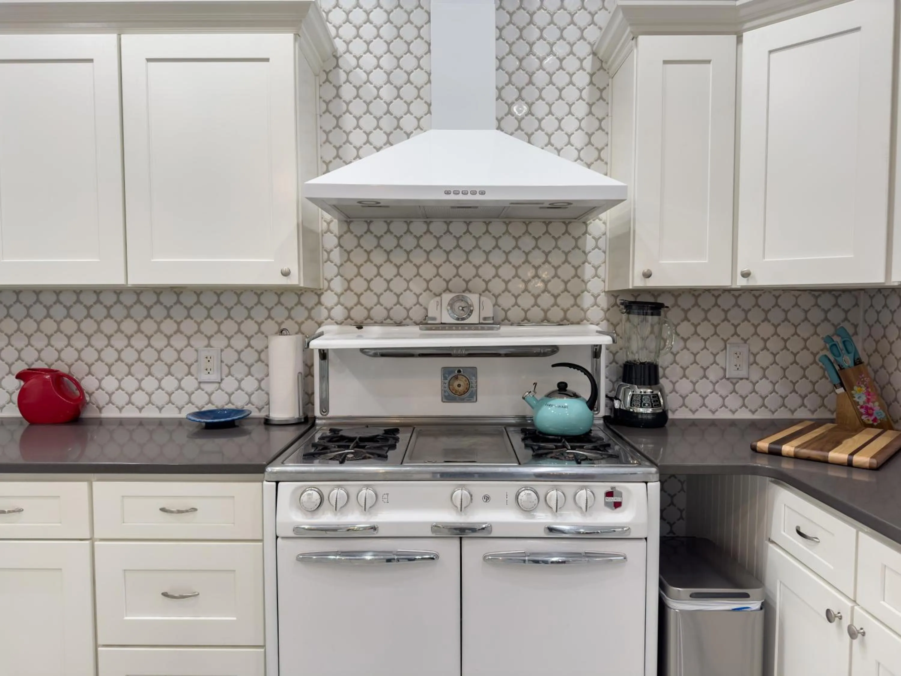 Elk River Hotel & Cafe