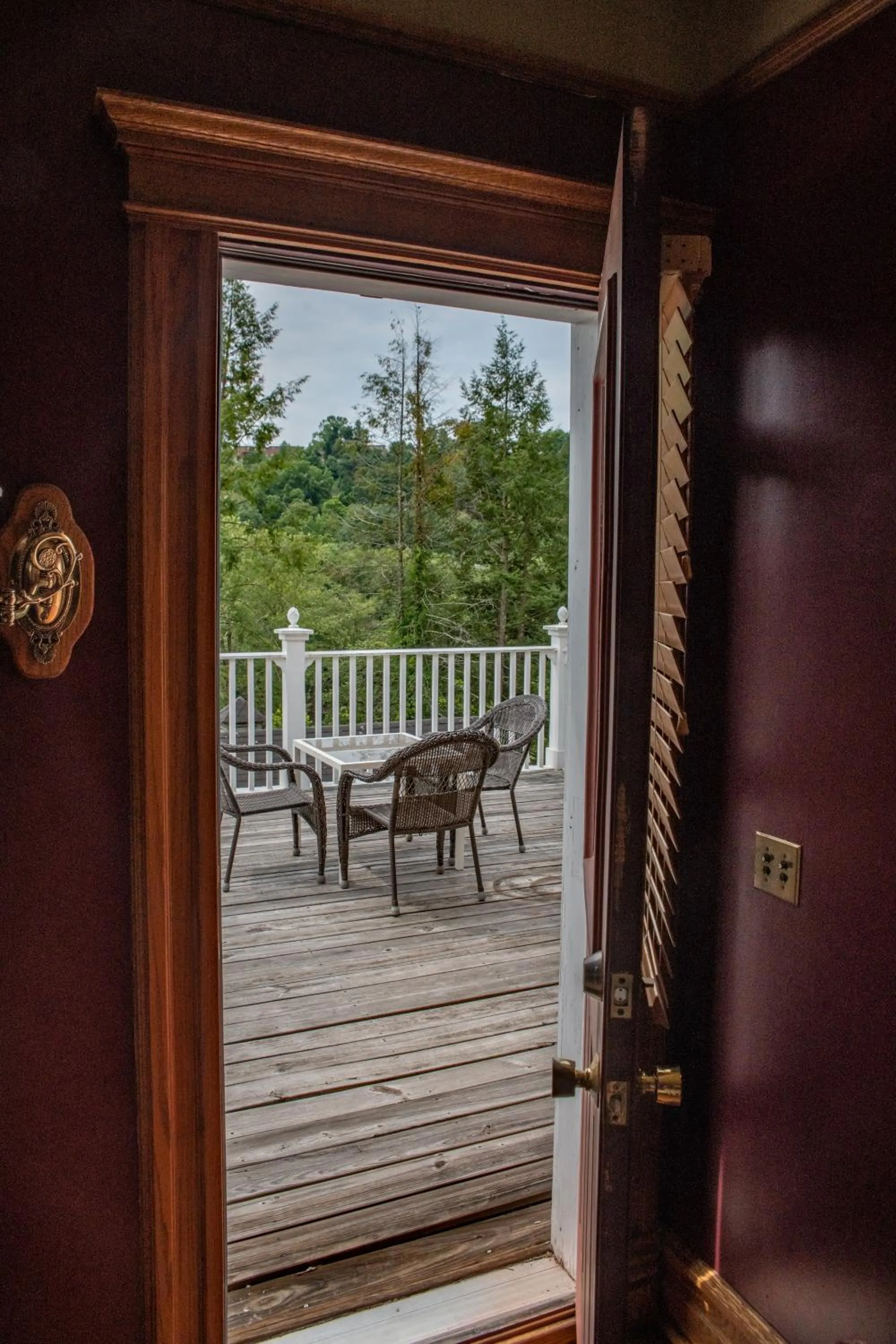 Elk River Hotel & Cafe