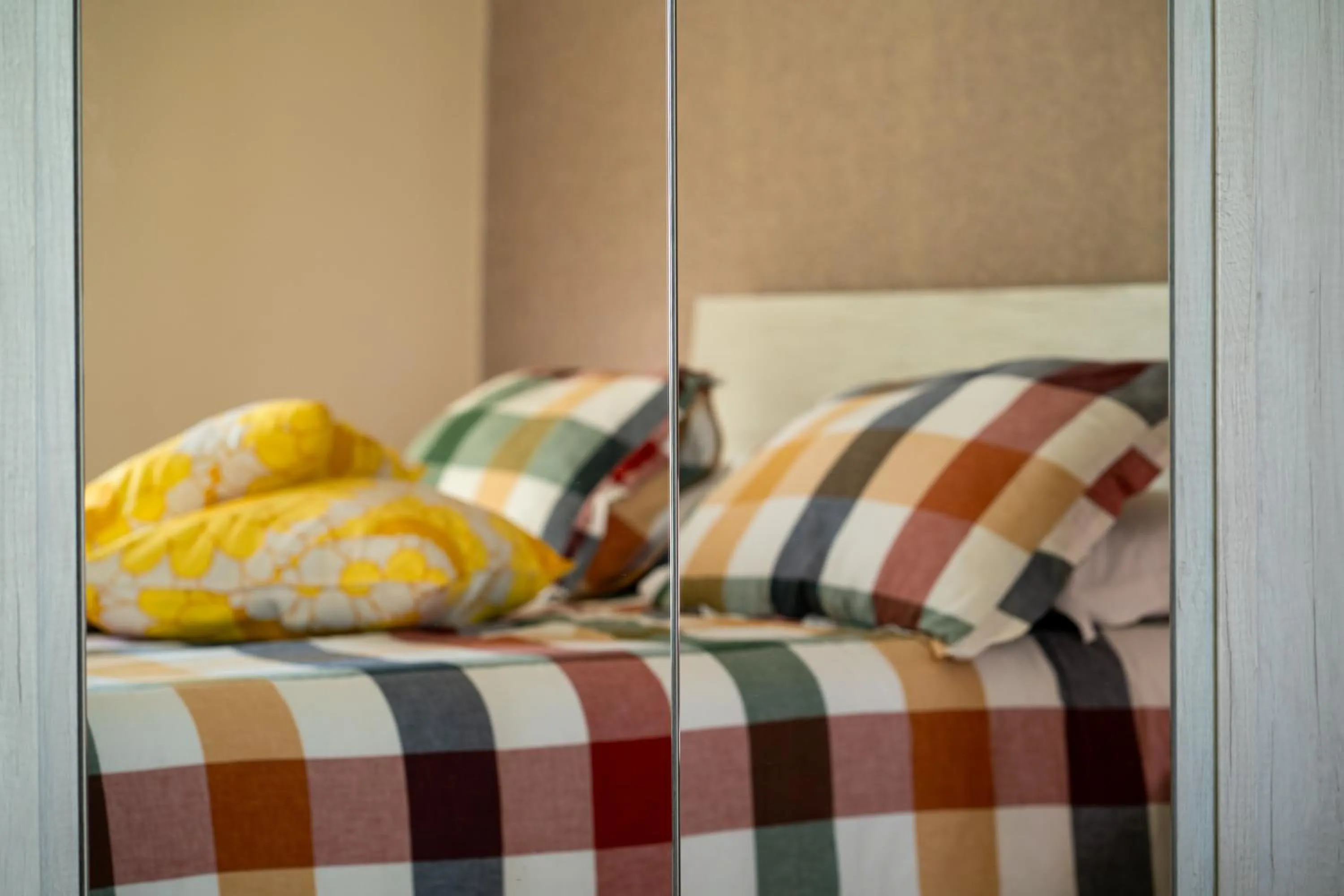 Bed in AJ Suite and Breakfast