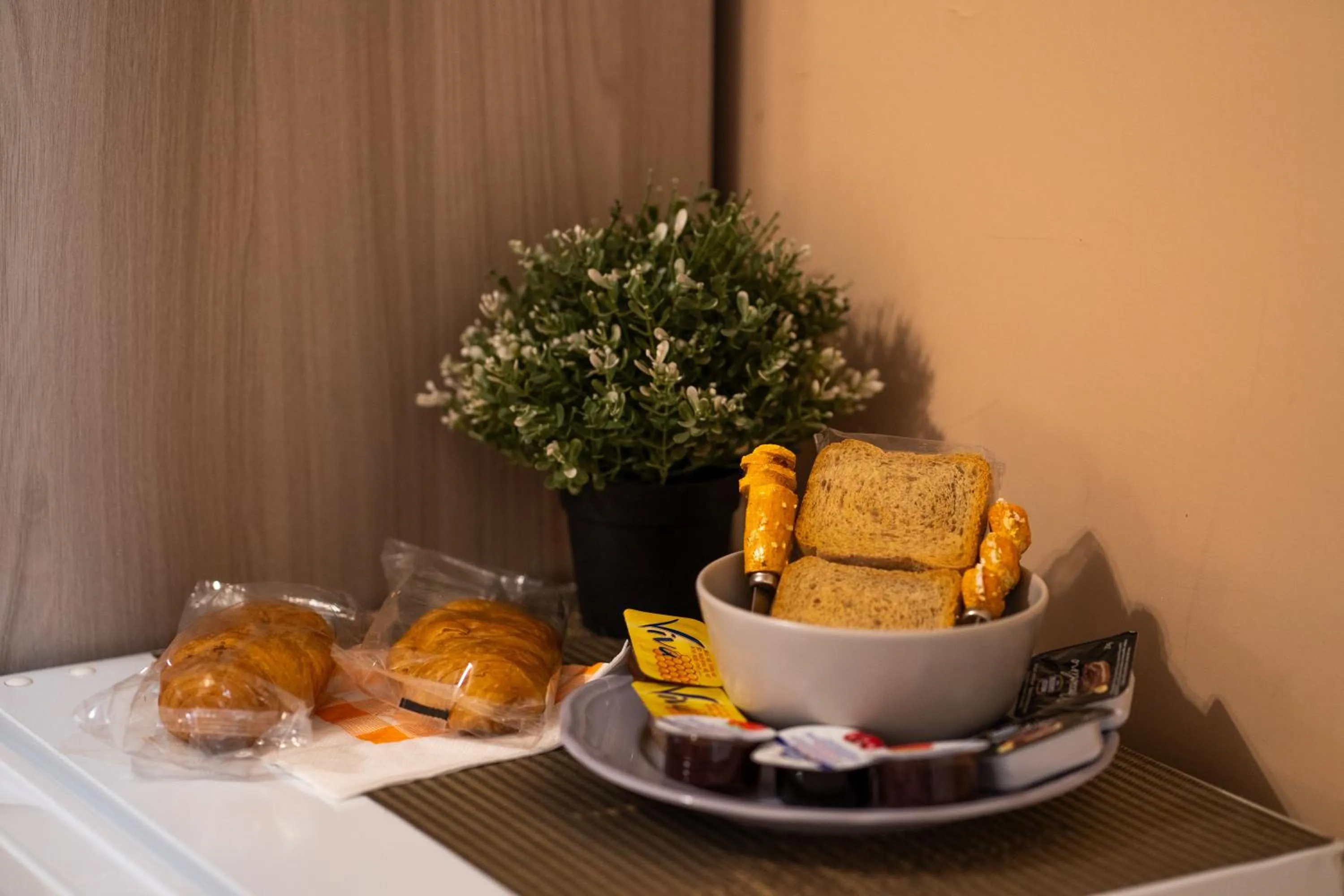 AJ Suite and Breakfast