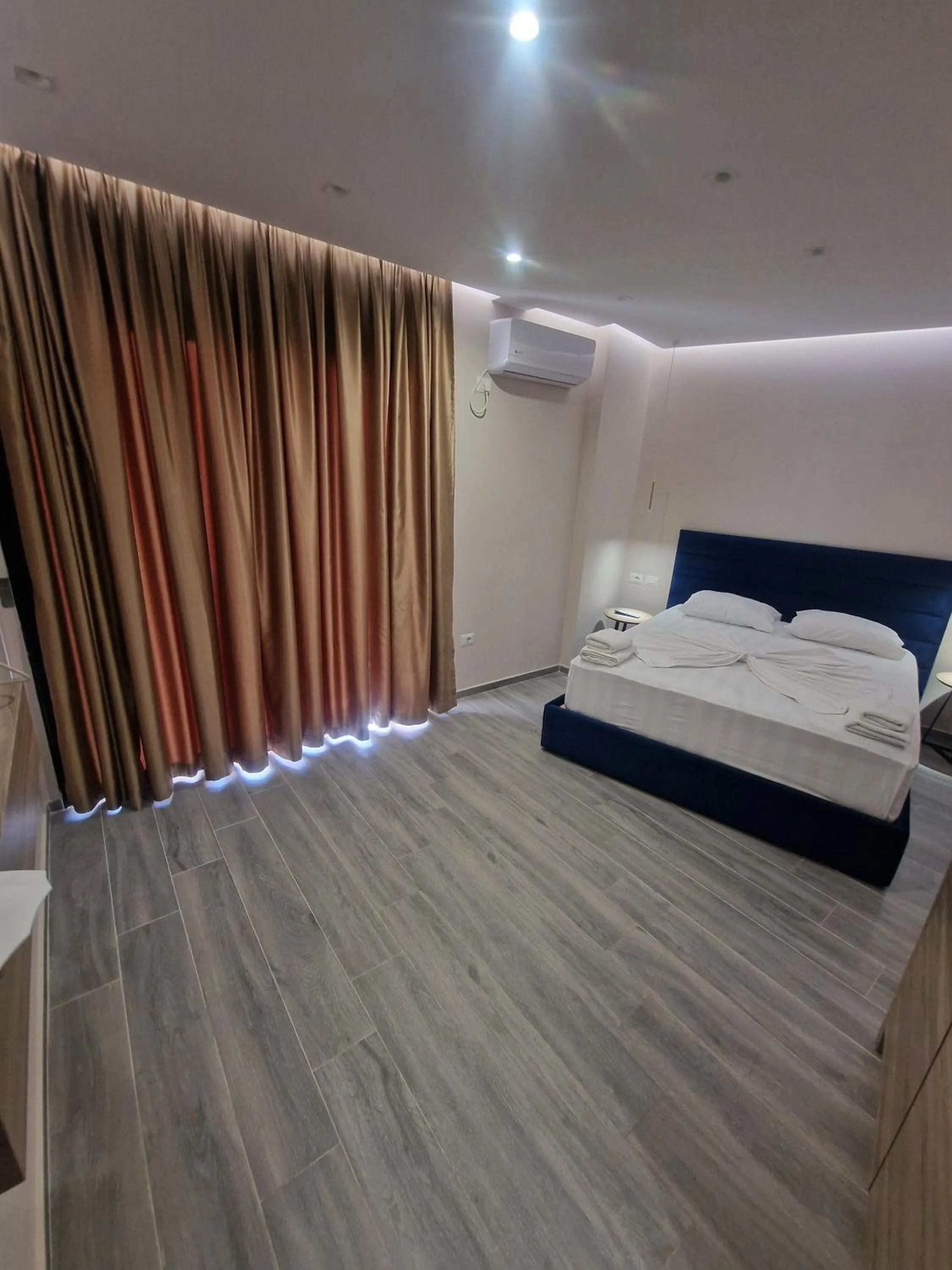 Bed in Joanna Suites