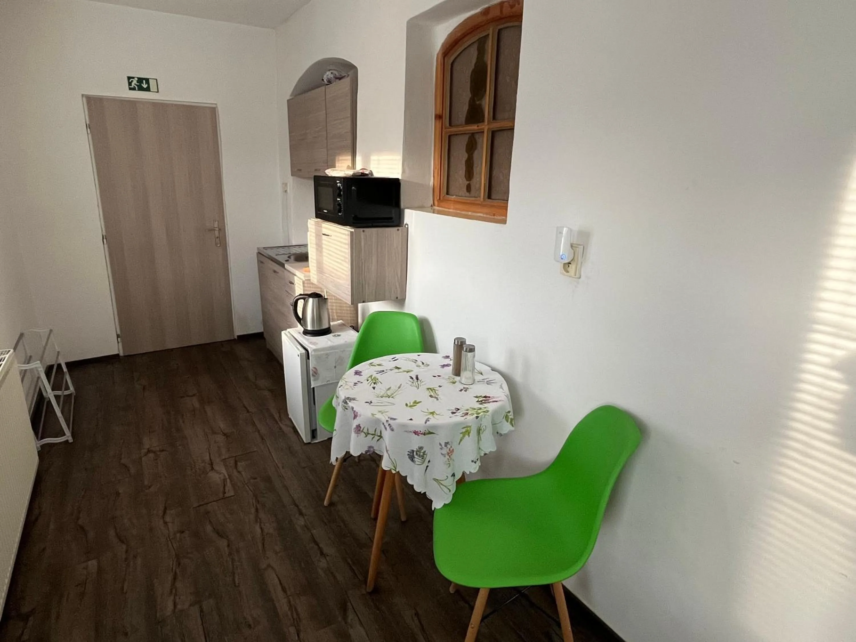 Kitchen or kitchenette in H@M Penzion