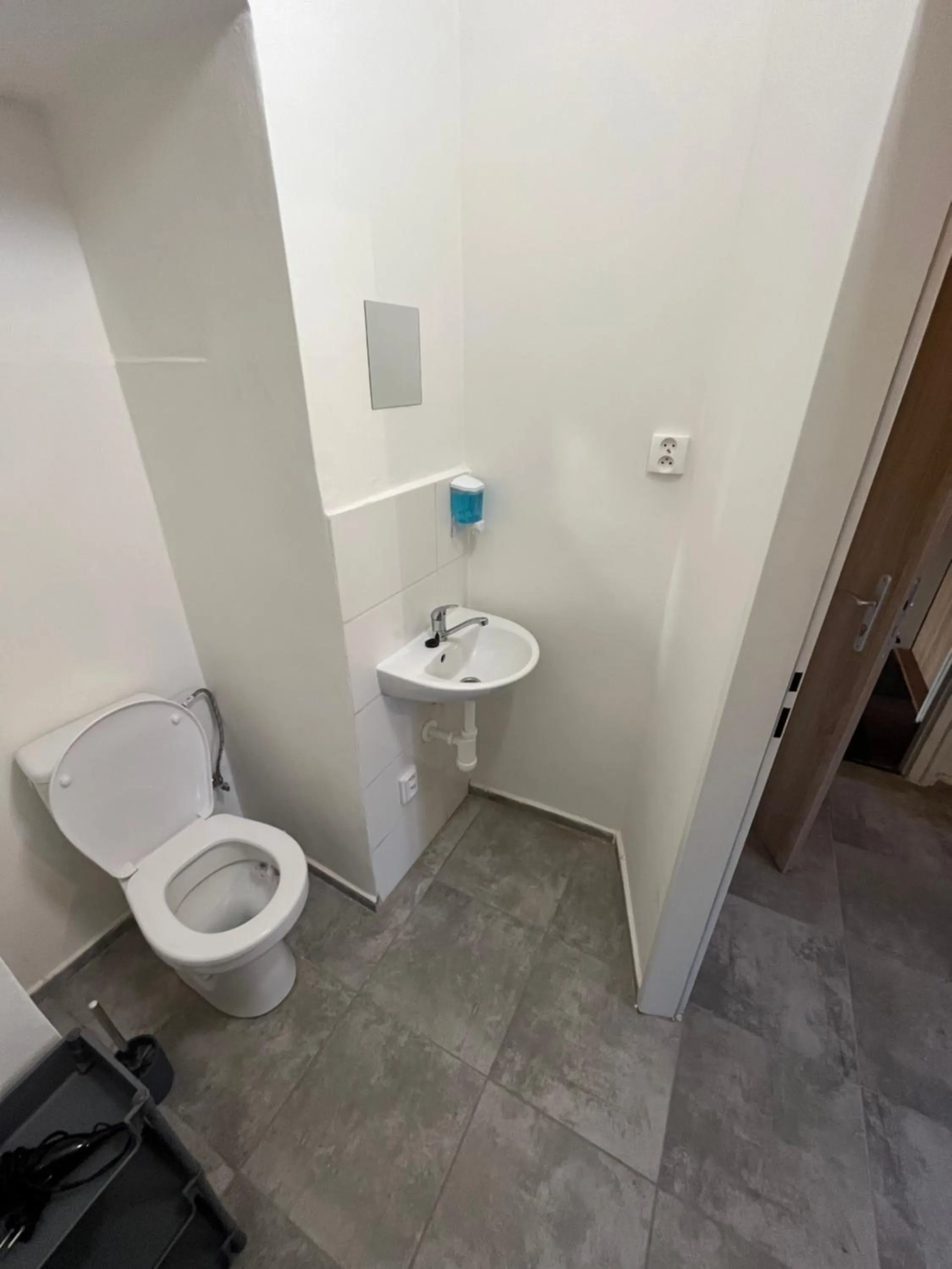 Toilet in H@M Penzion