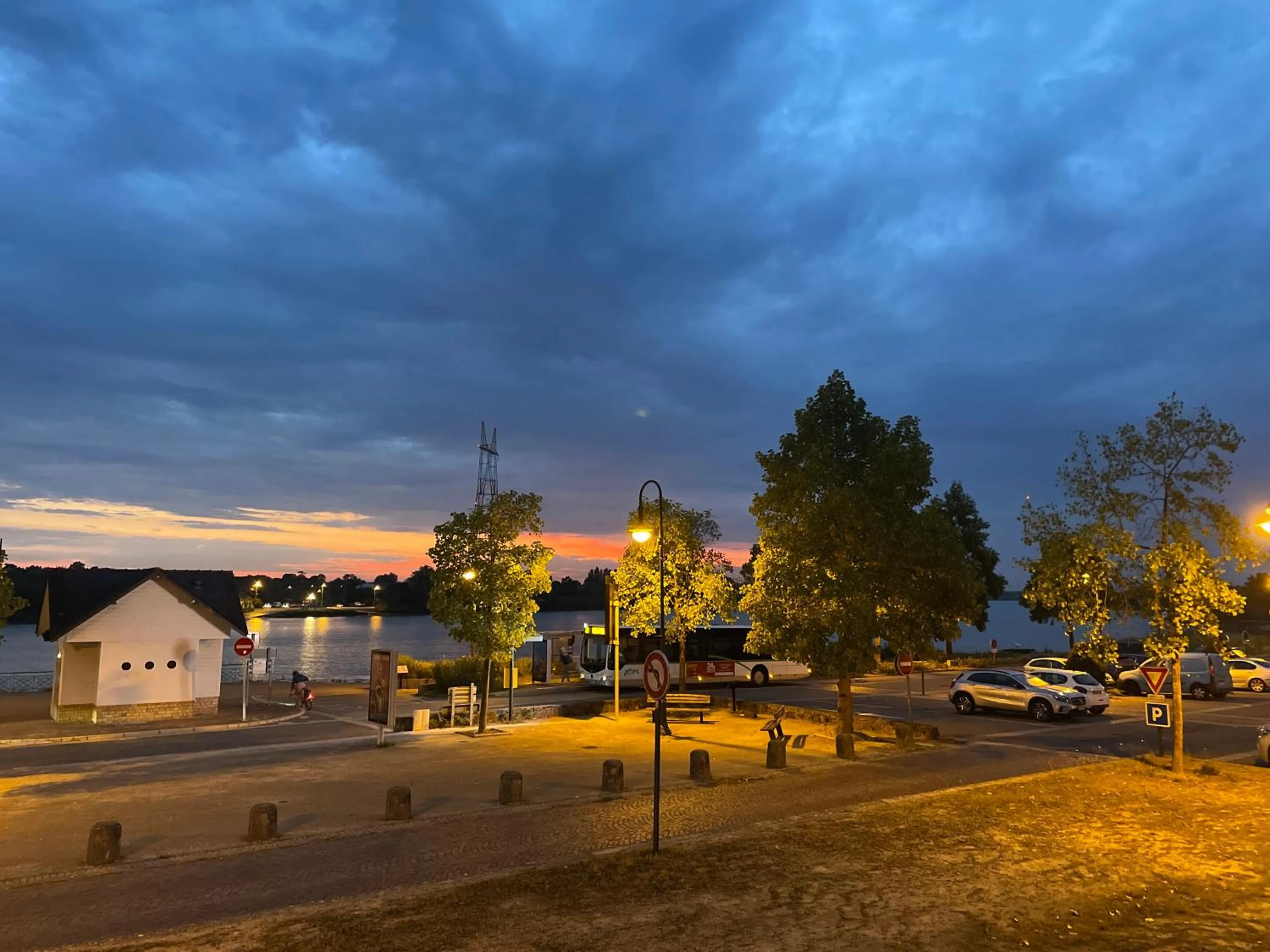 River view in La Houache Chambres d'Hôtes
