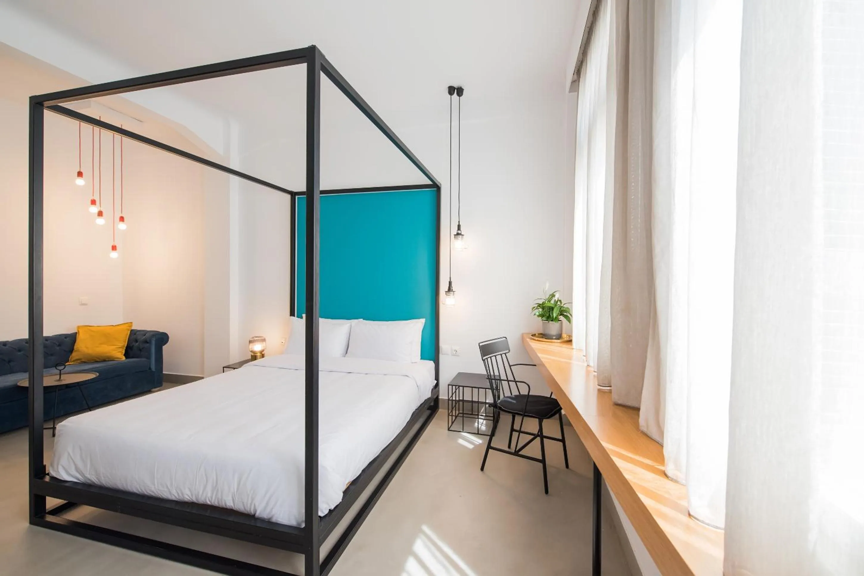 Bed in MONK Monastiraki Suites