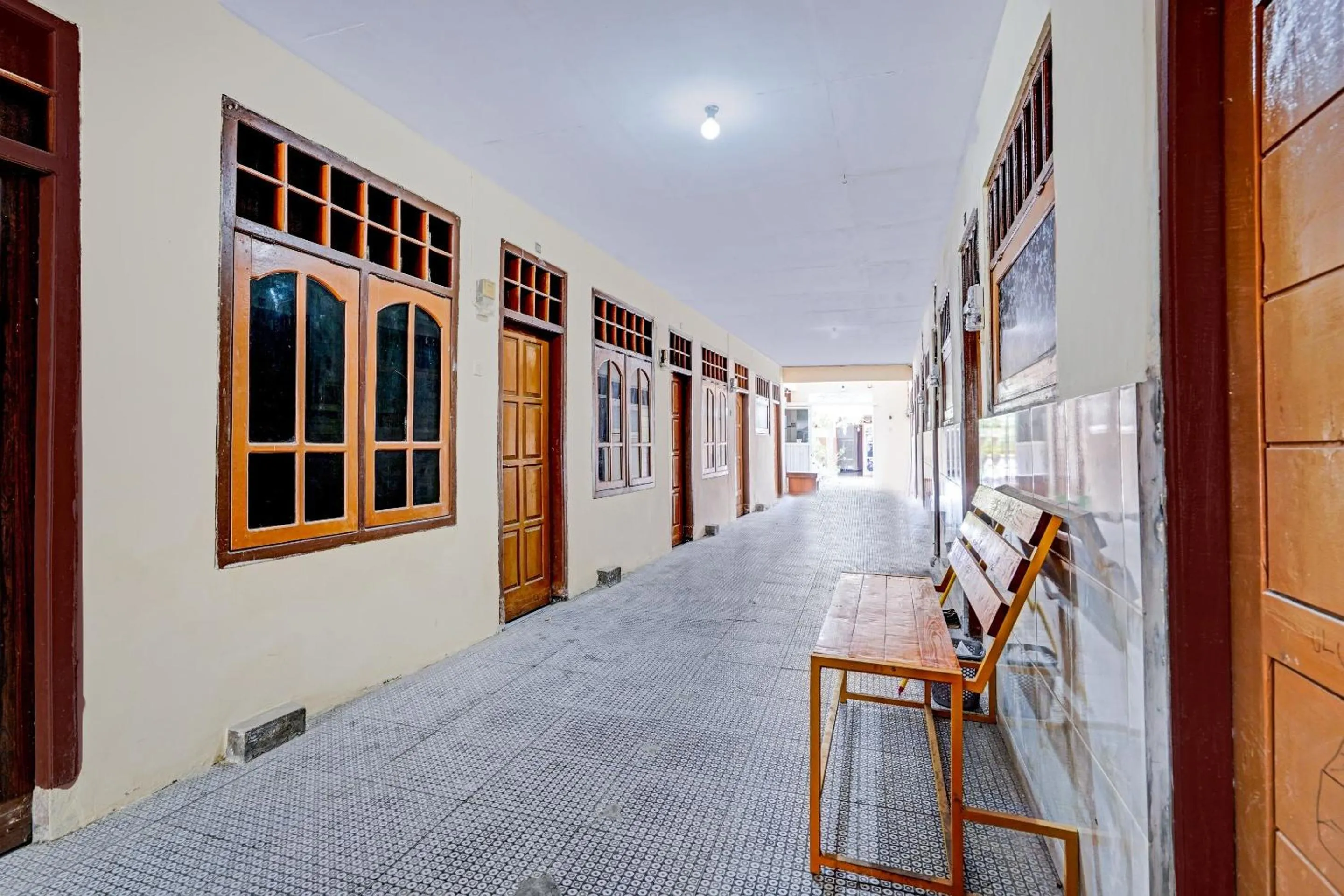 Lobby or reception in SPOT ON 90586 Hagawa Syariah Homestay