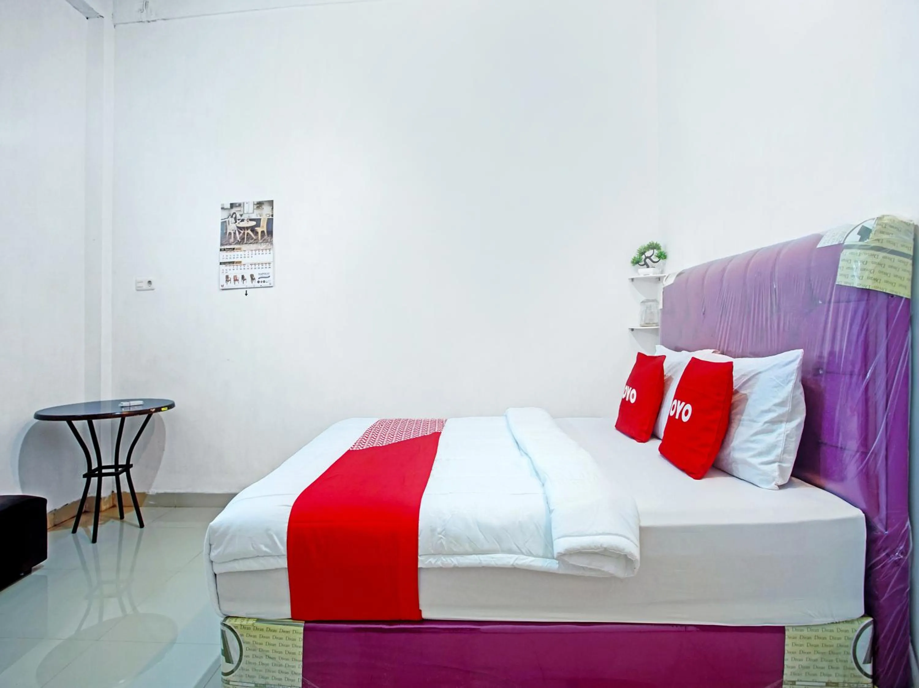 Bedroom, Bed in OYO Life 90587 Domen Homestay Syariah