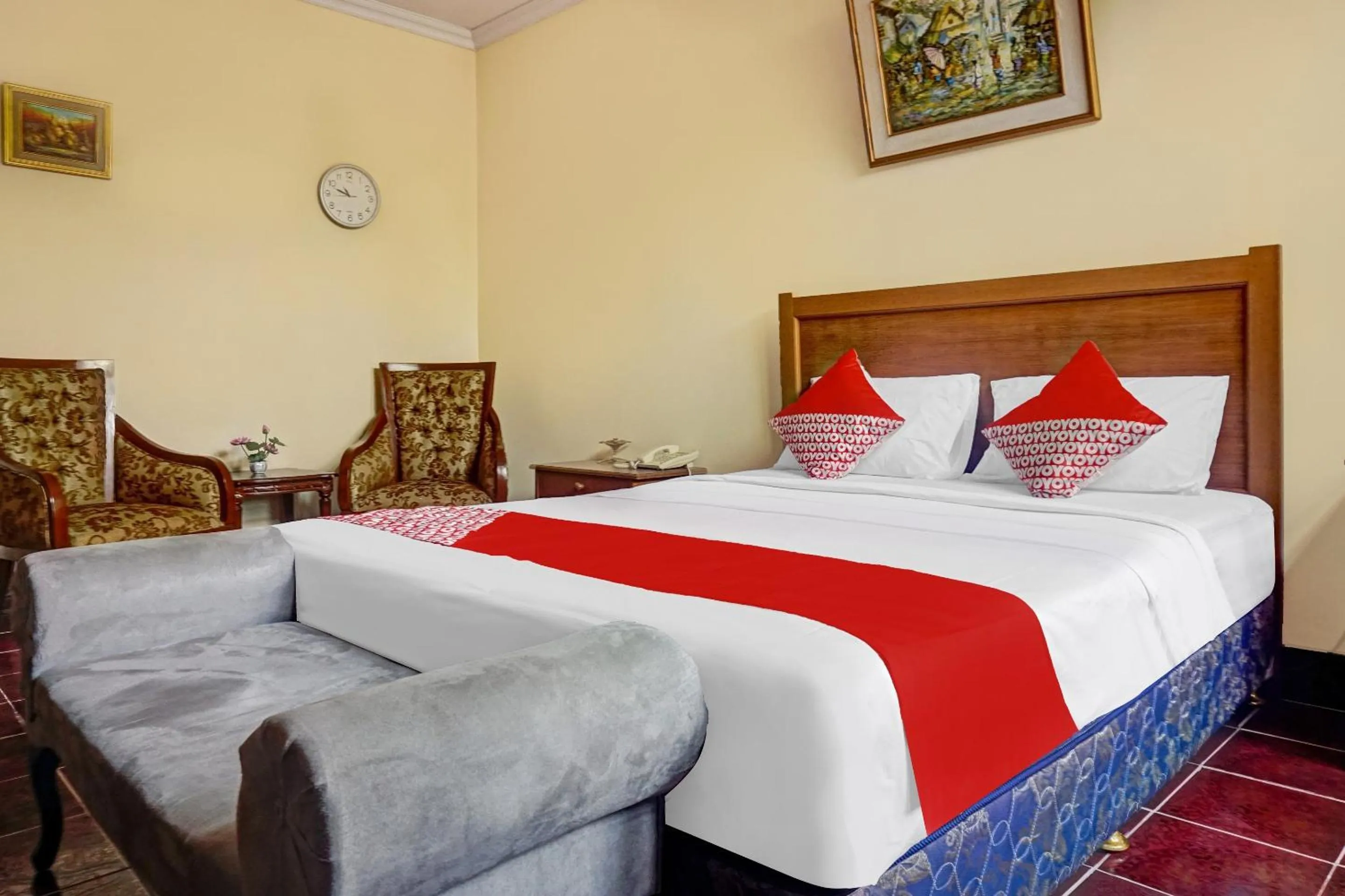 Bed in Hotel O 90596 Hotel Griya Astoeti