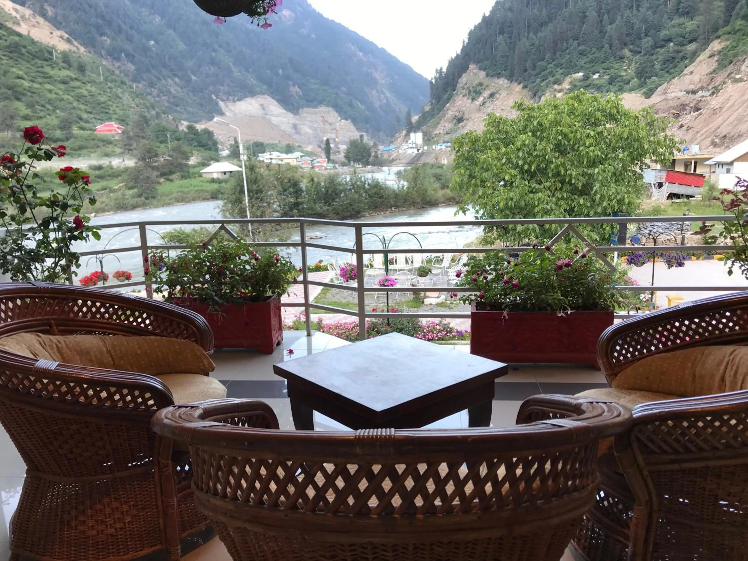 Balcony/Terrace in Parhena Cottages Bella Naran