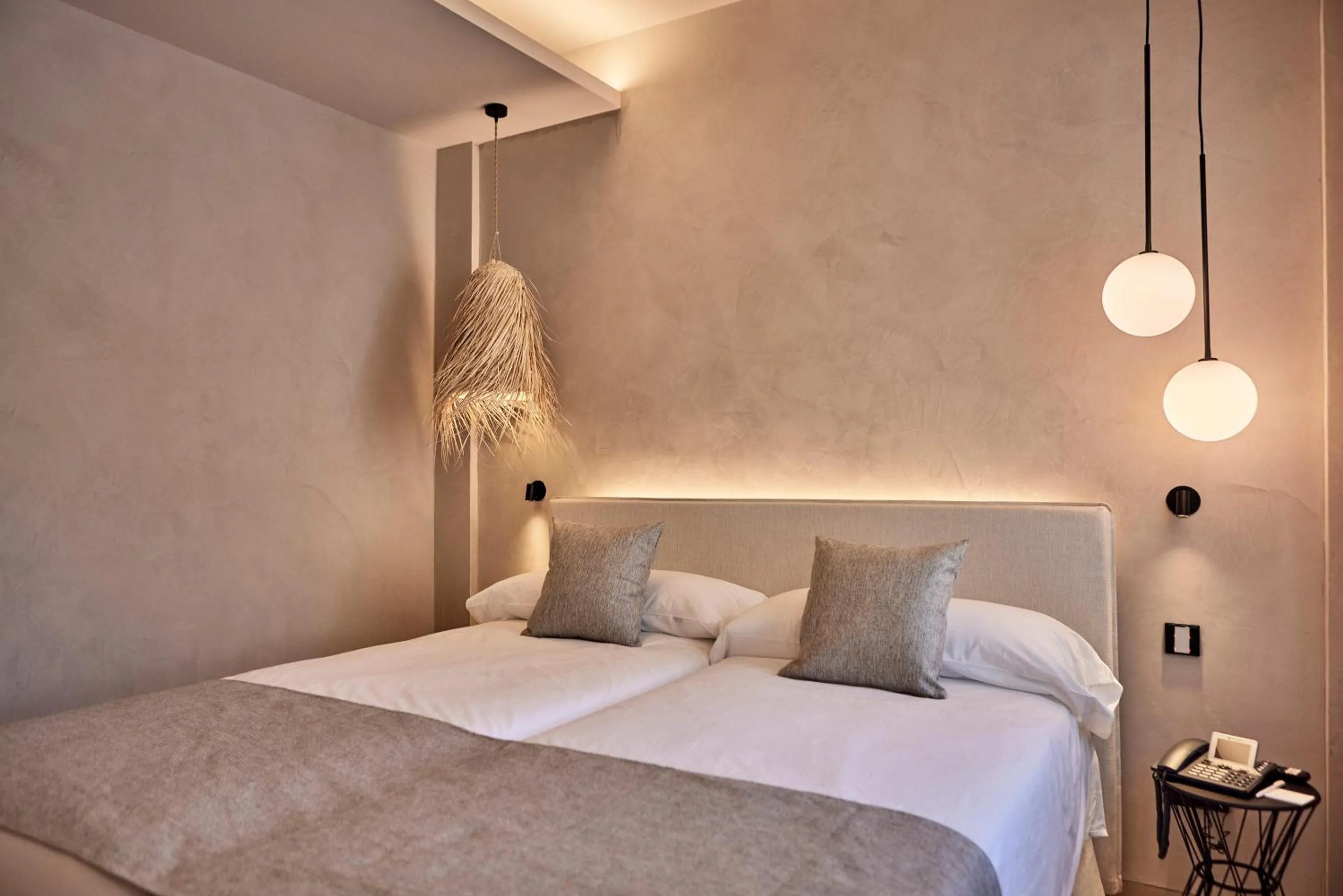 Bed in JOE'S GOMILA BOUTIQUE HOTEL