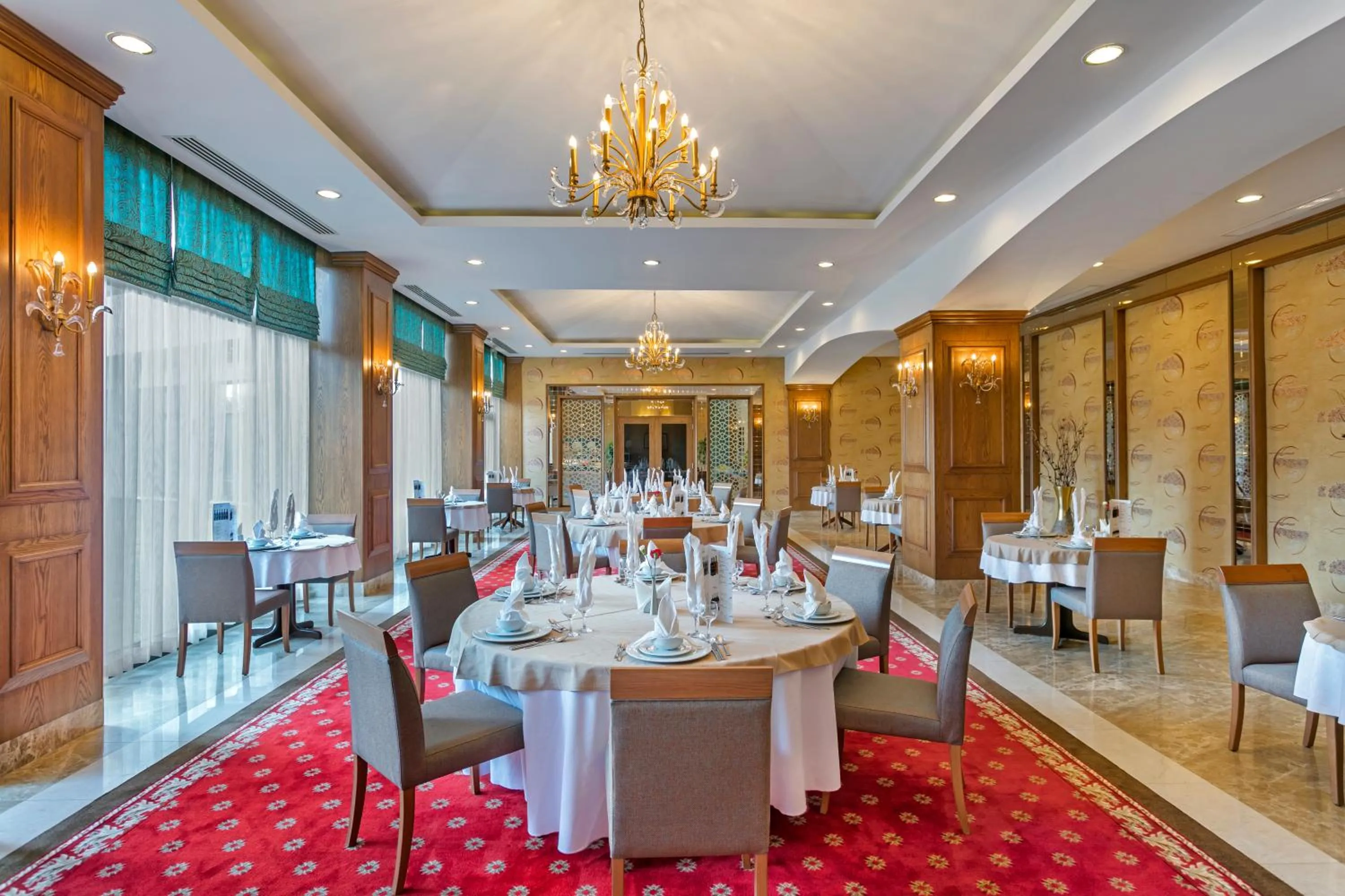 Restaurant/places to eat in Özkaymak Select Resort