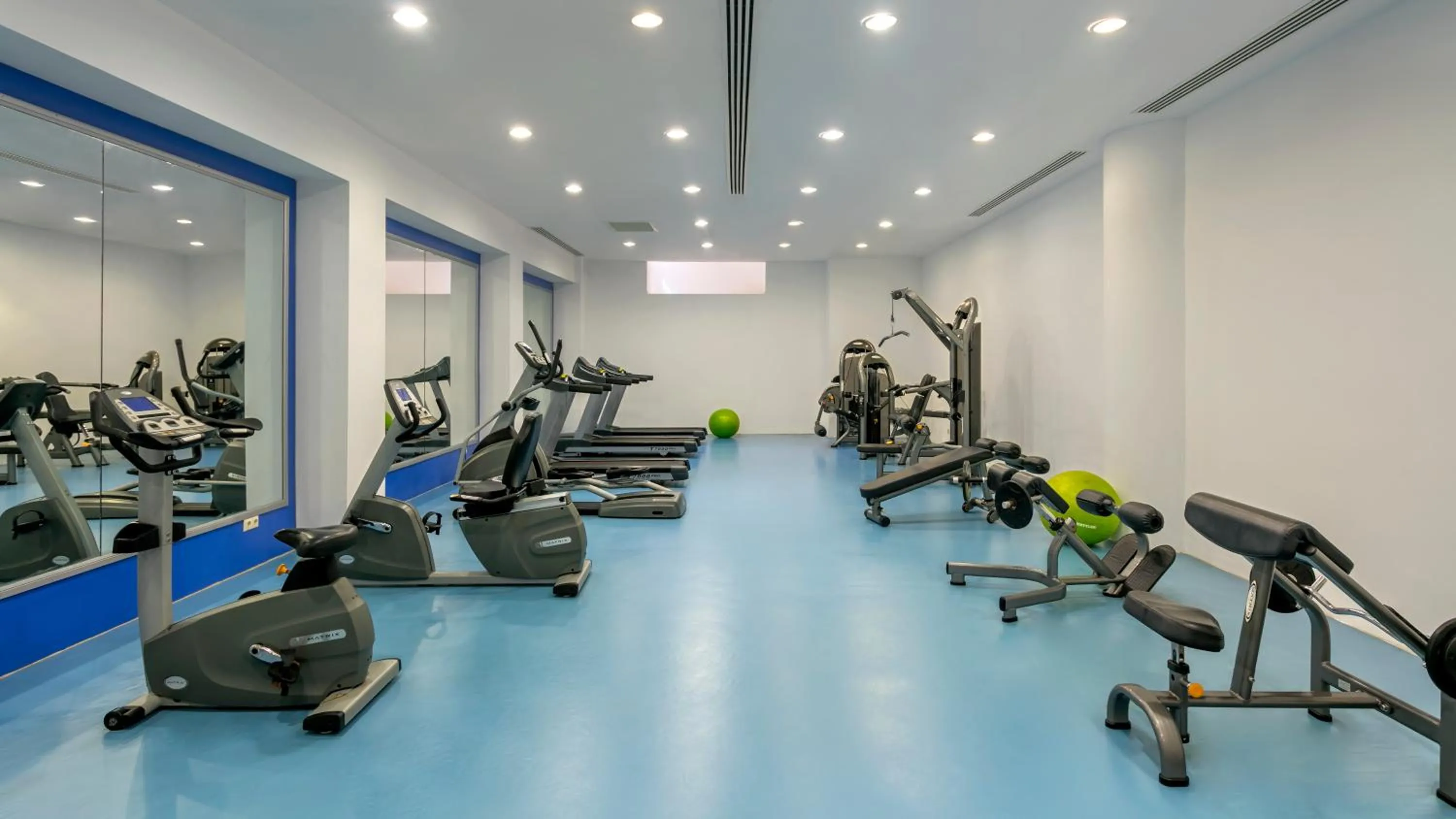 Fitness centre/facilities in Özkaymak Select Resort
