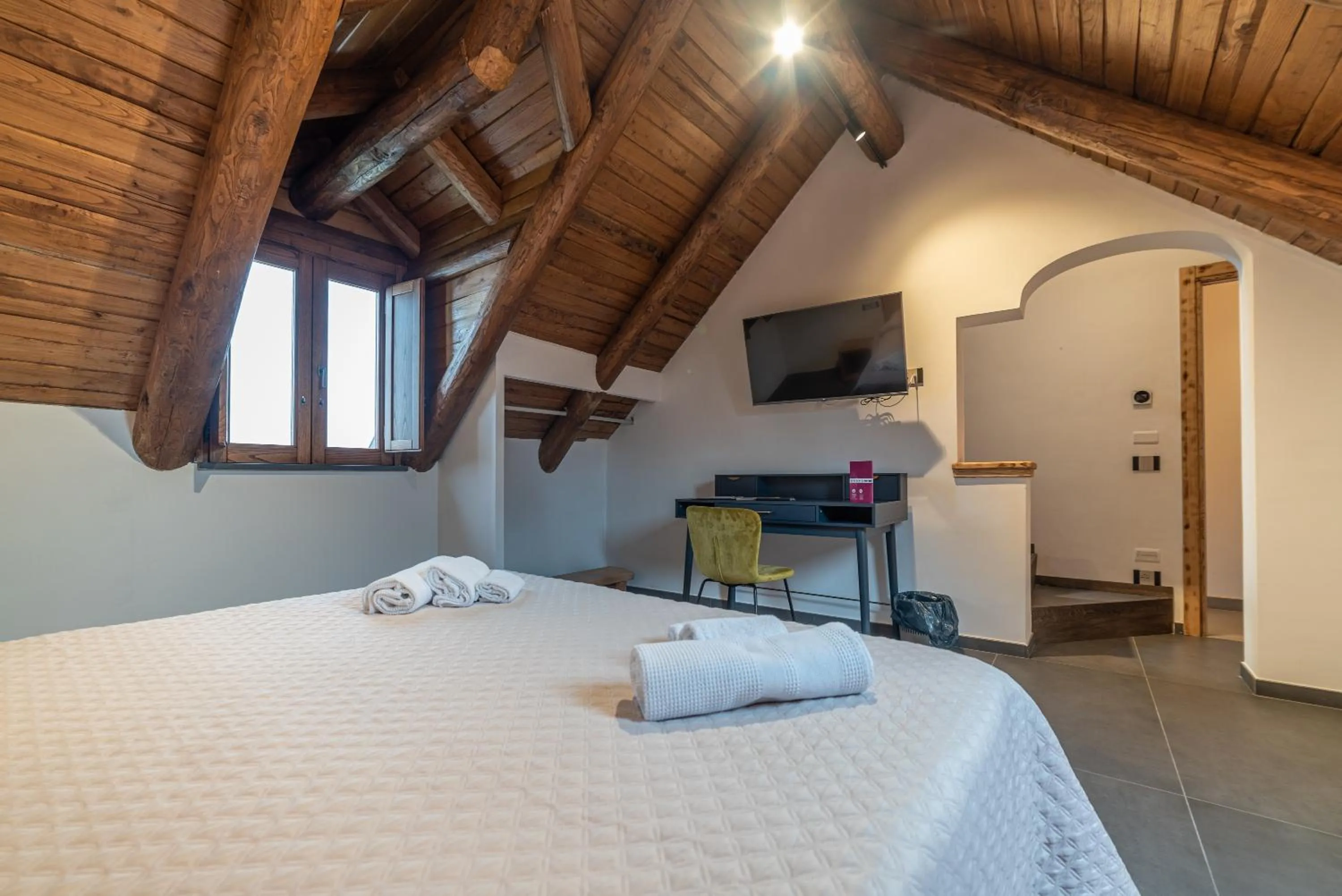 Photo of the whole room, Bed in Antichi Orti del Sole