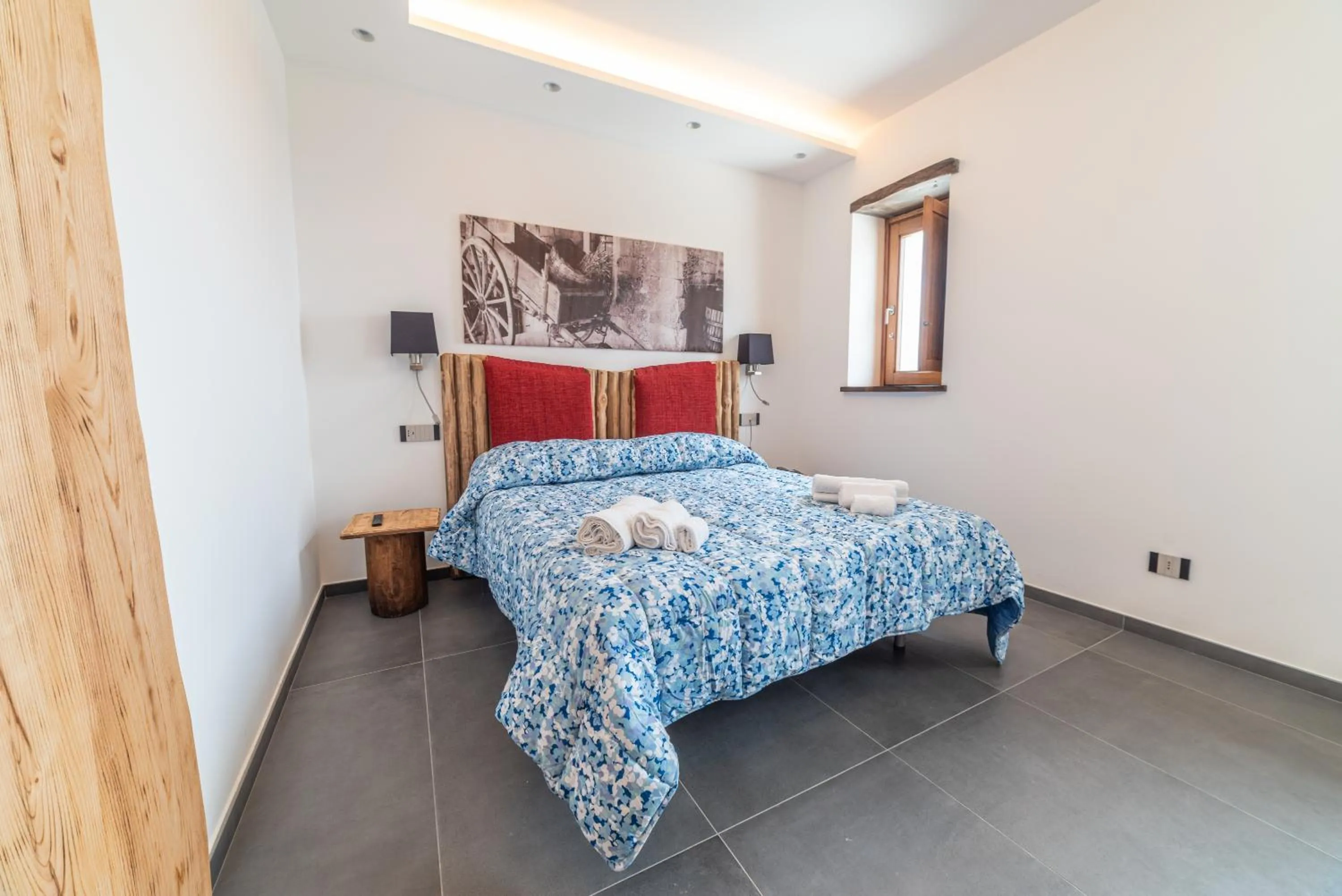 Photo of the whole room, Bed in Antichi Orti del Sole