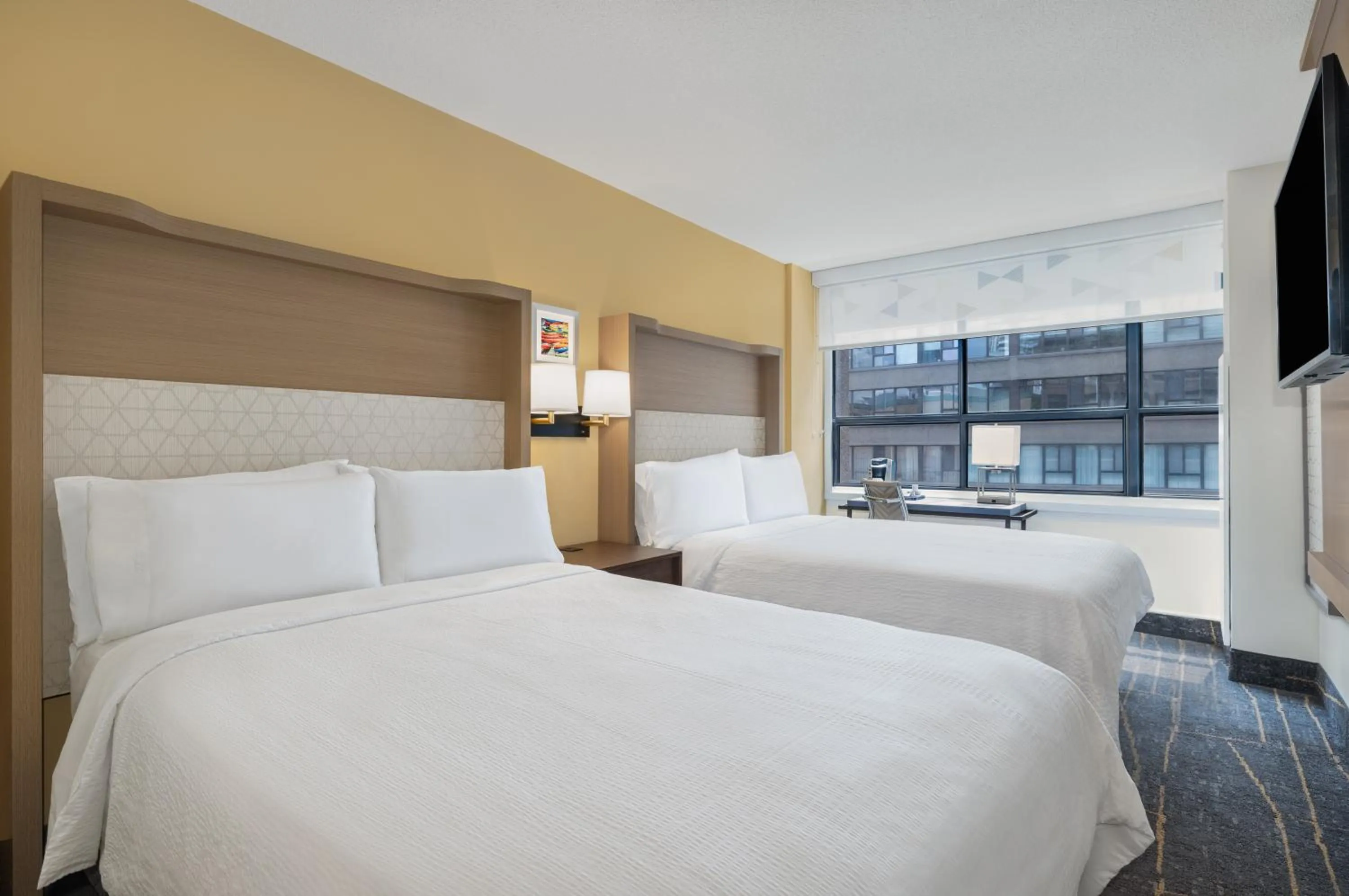 Bed in Holiday Inn Toronto Downtown Centre by IHG
