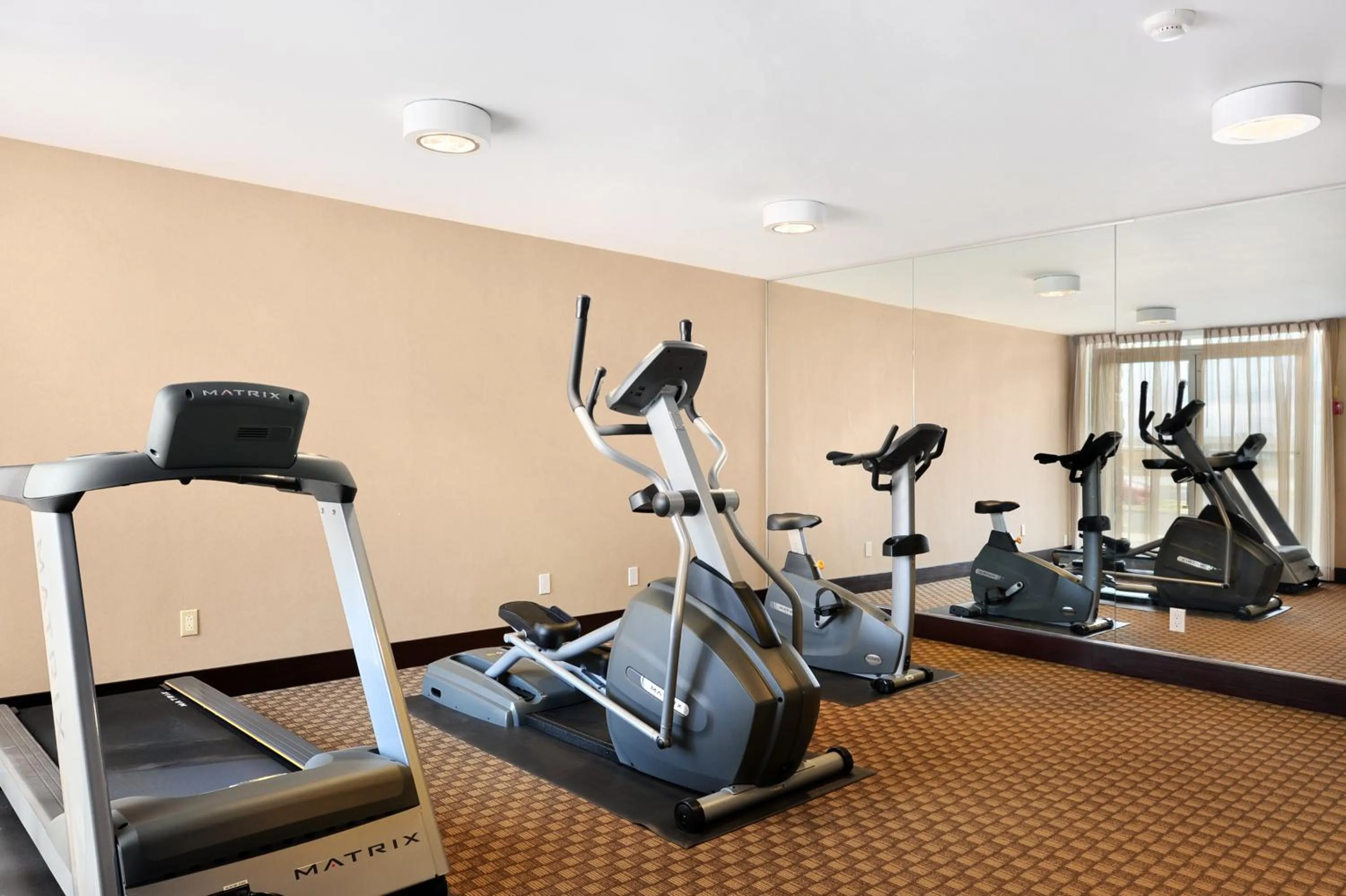 Day in Comfort Inn & Conference Centre Toronto Airport