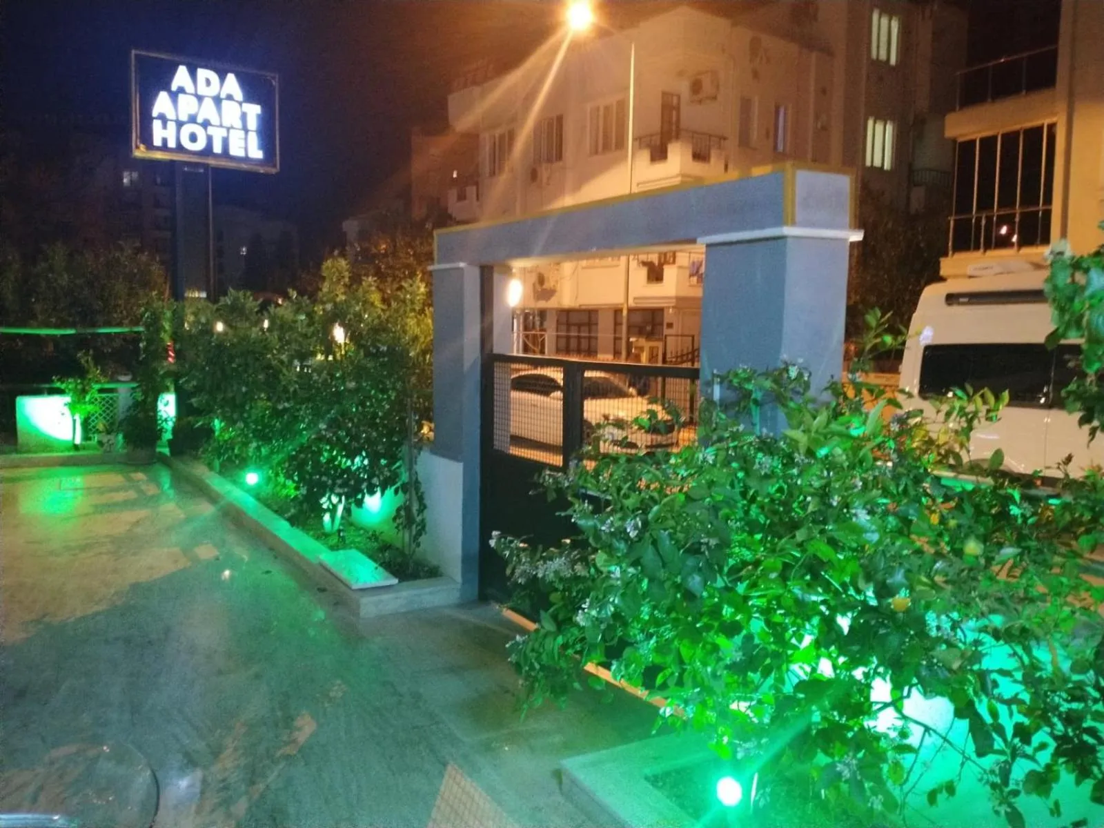 Ada APART&HOTEL