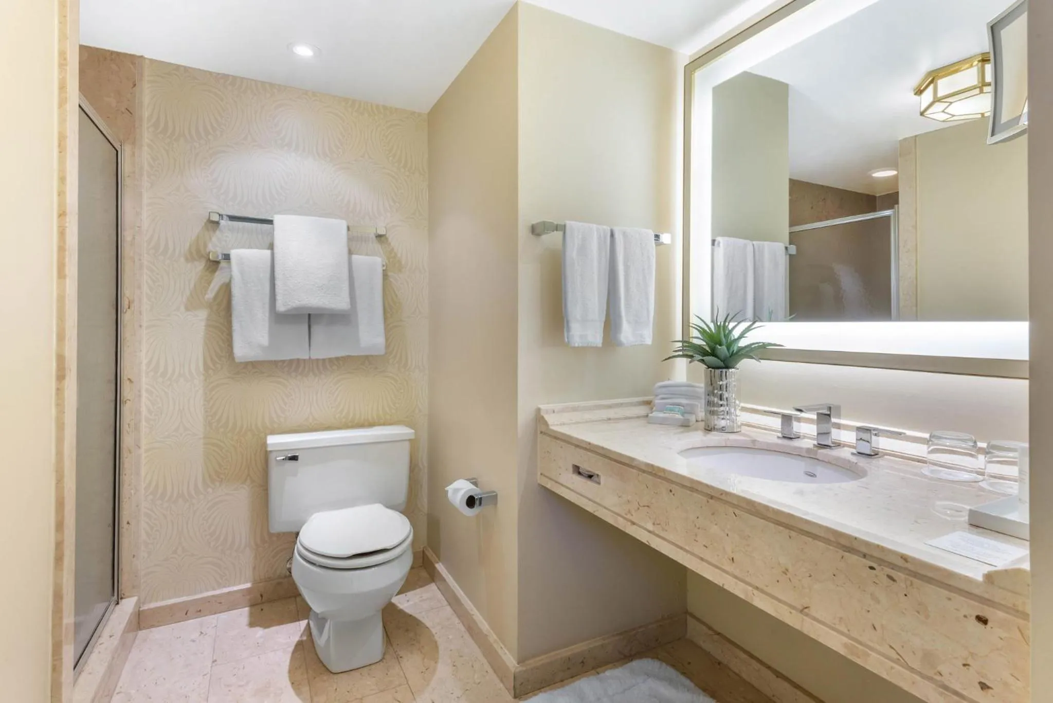 Bathroom in Omni Mont-Royal Hotel