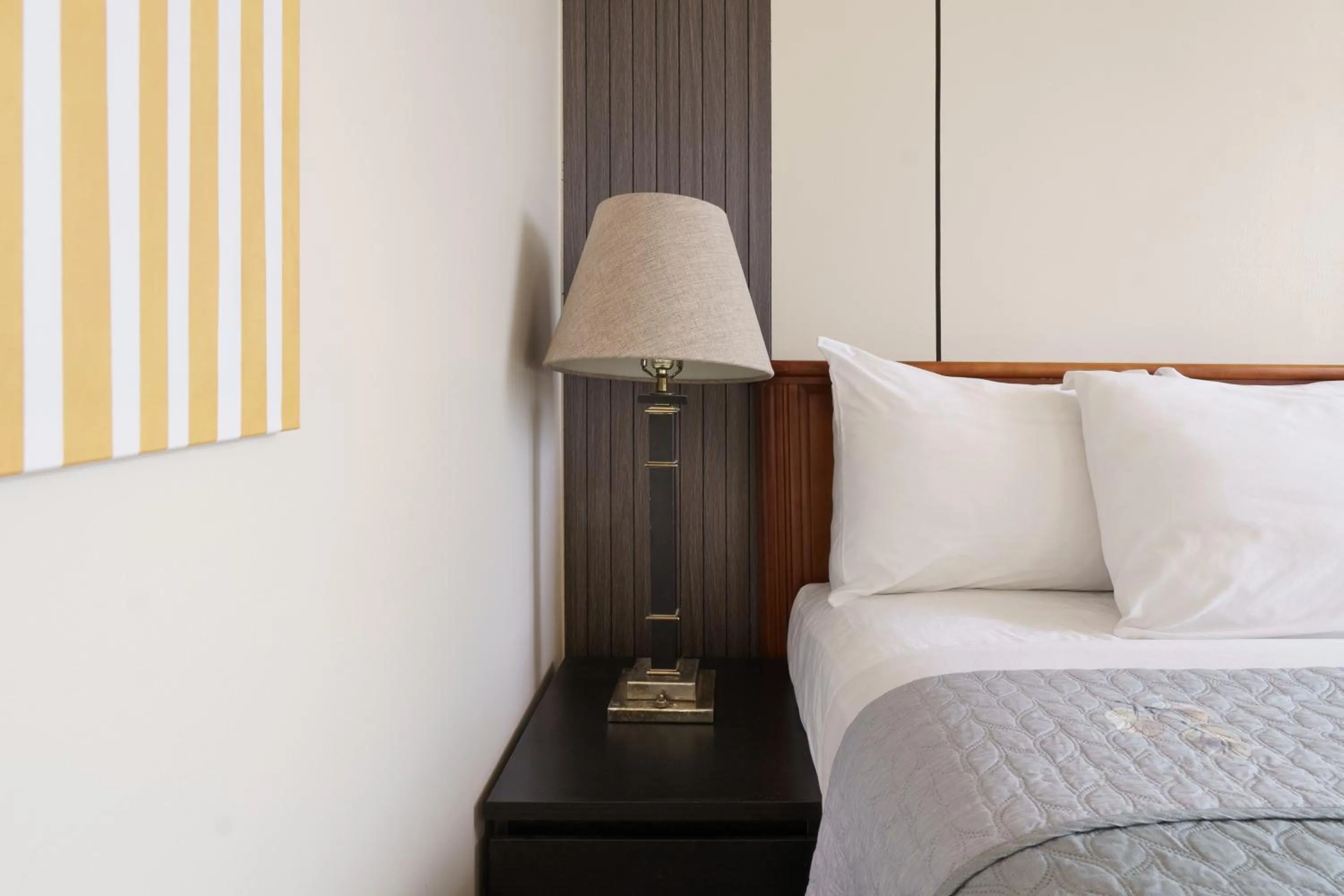 Bedroom, Bed in Hotel Auberge Manoir Ville Marie