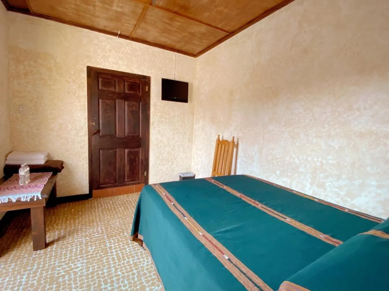 Photo of the whole room, Bed in Hotel Maya Ik'