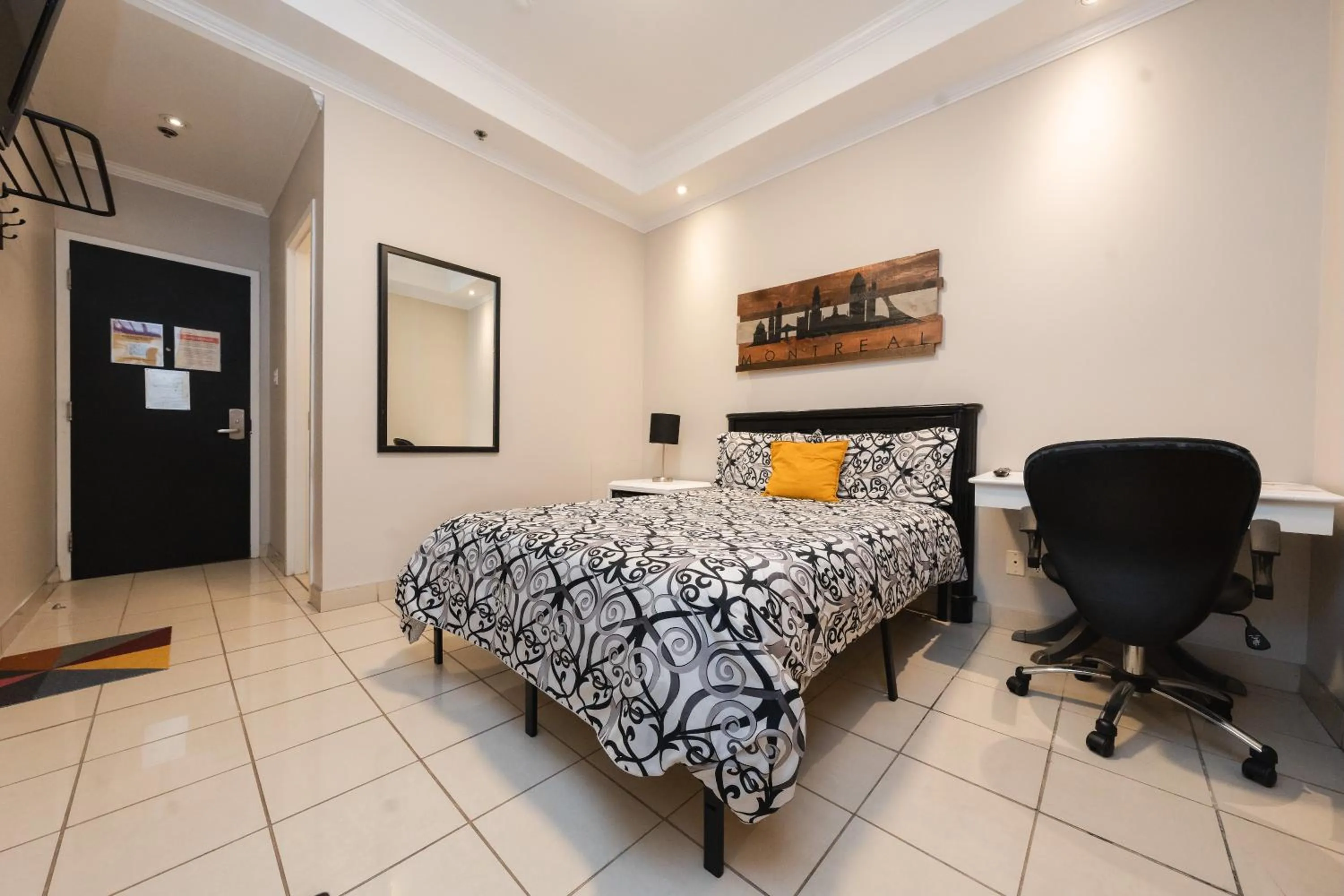 Bed in Samesun Montreal Hotel & Hostel