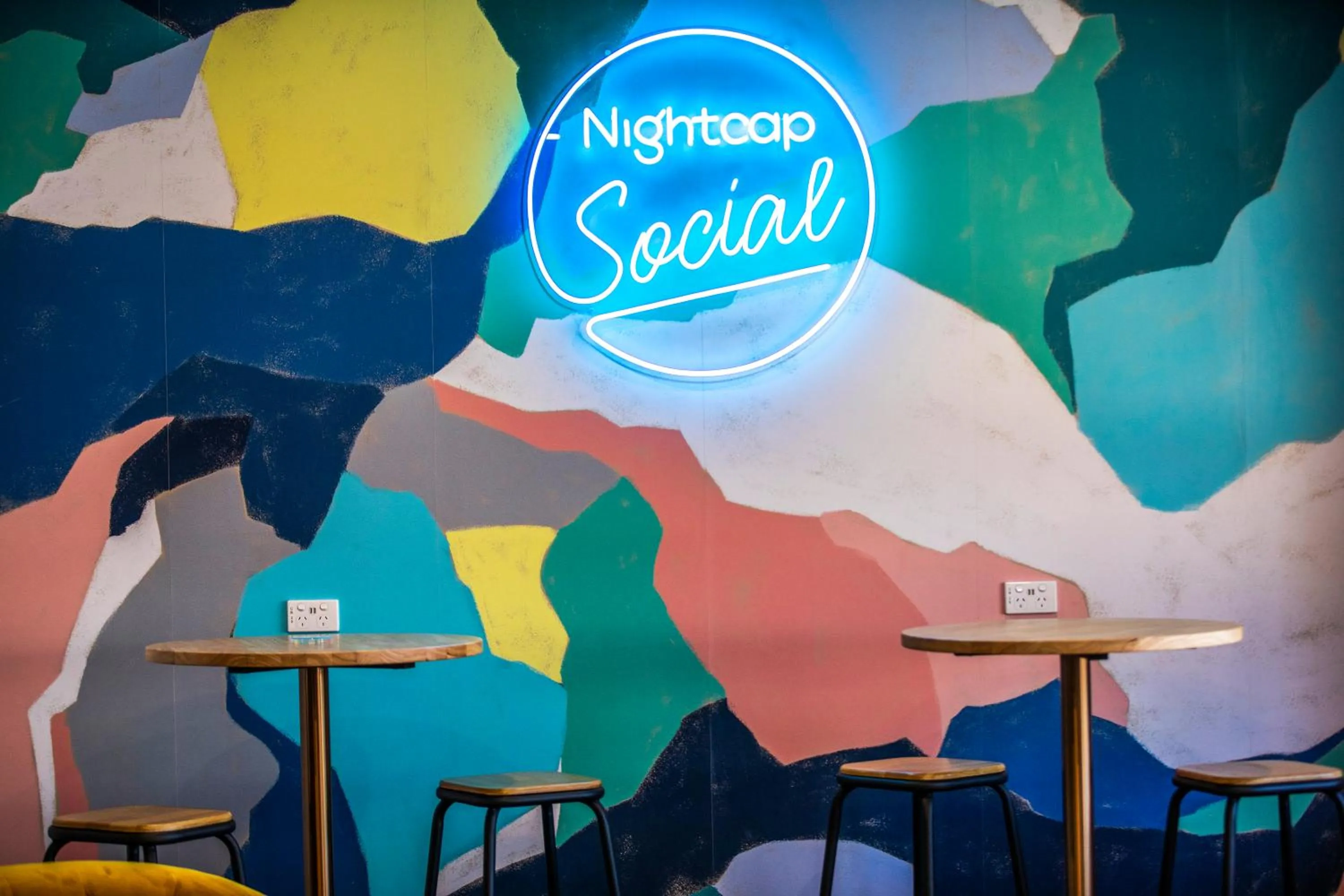 Communal lounge/ TV room in Royal Hotel by Nightcap Social