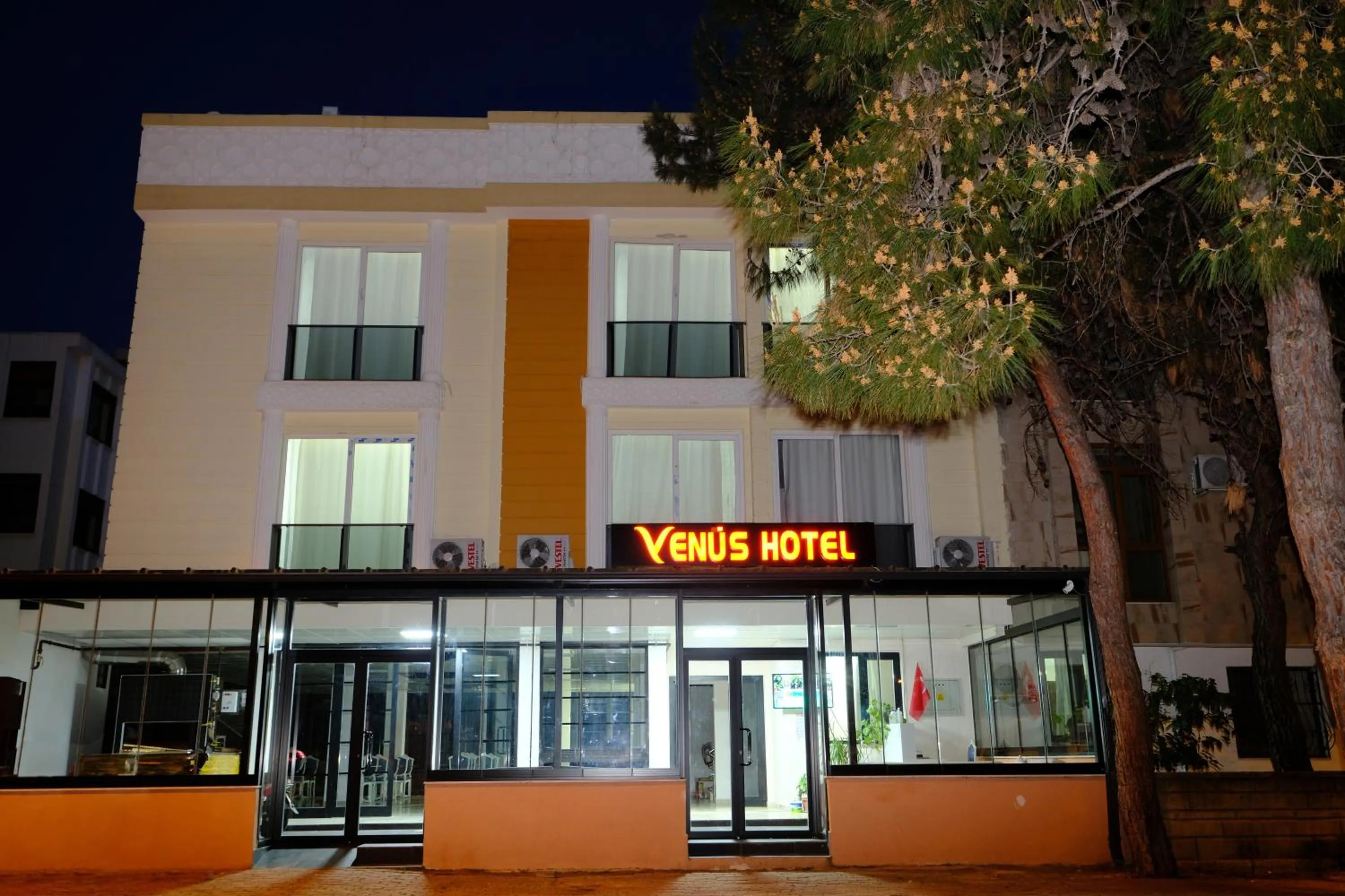 Property building in Venüs Hotel
