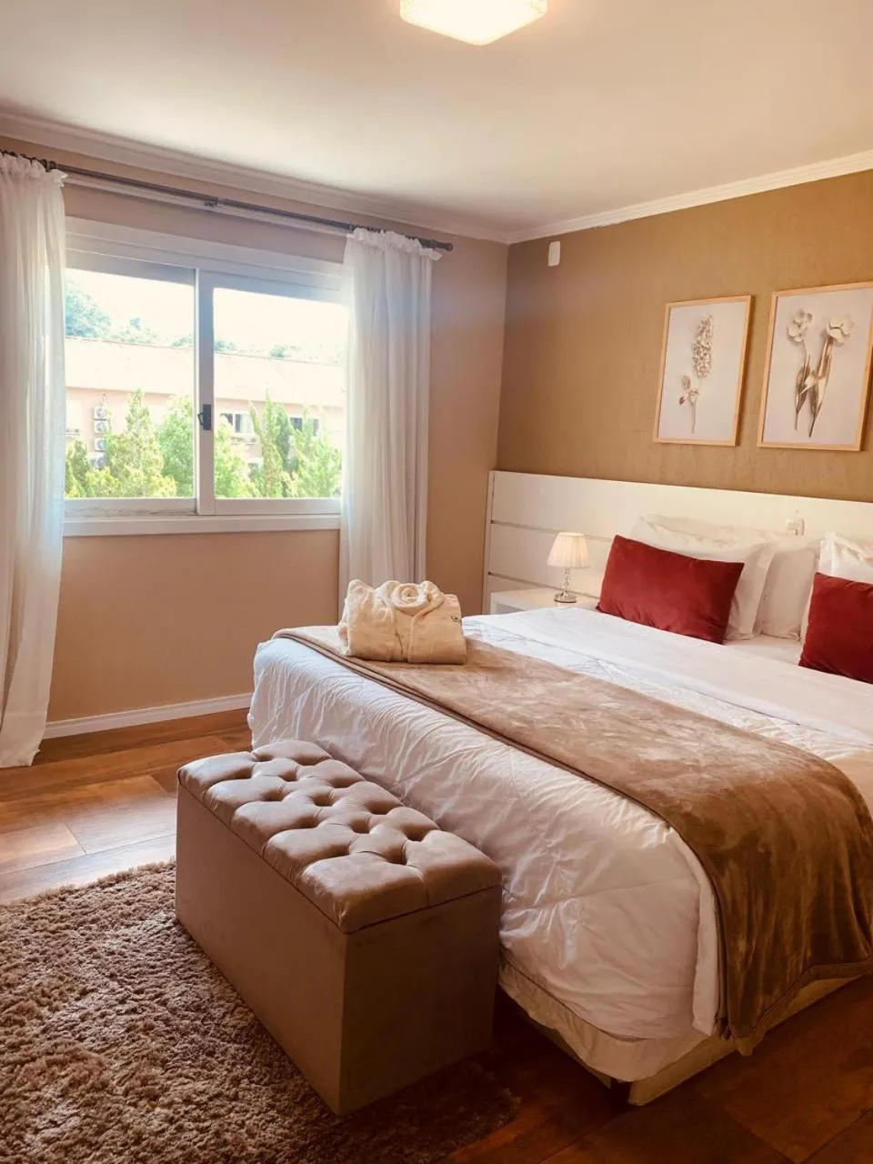 View (from property/room), Bed in Pousada Quinta do Vale