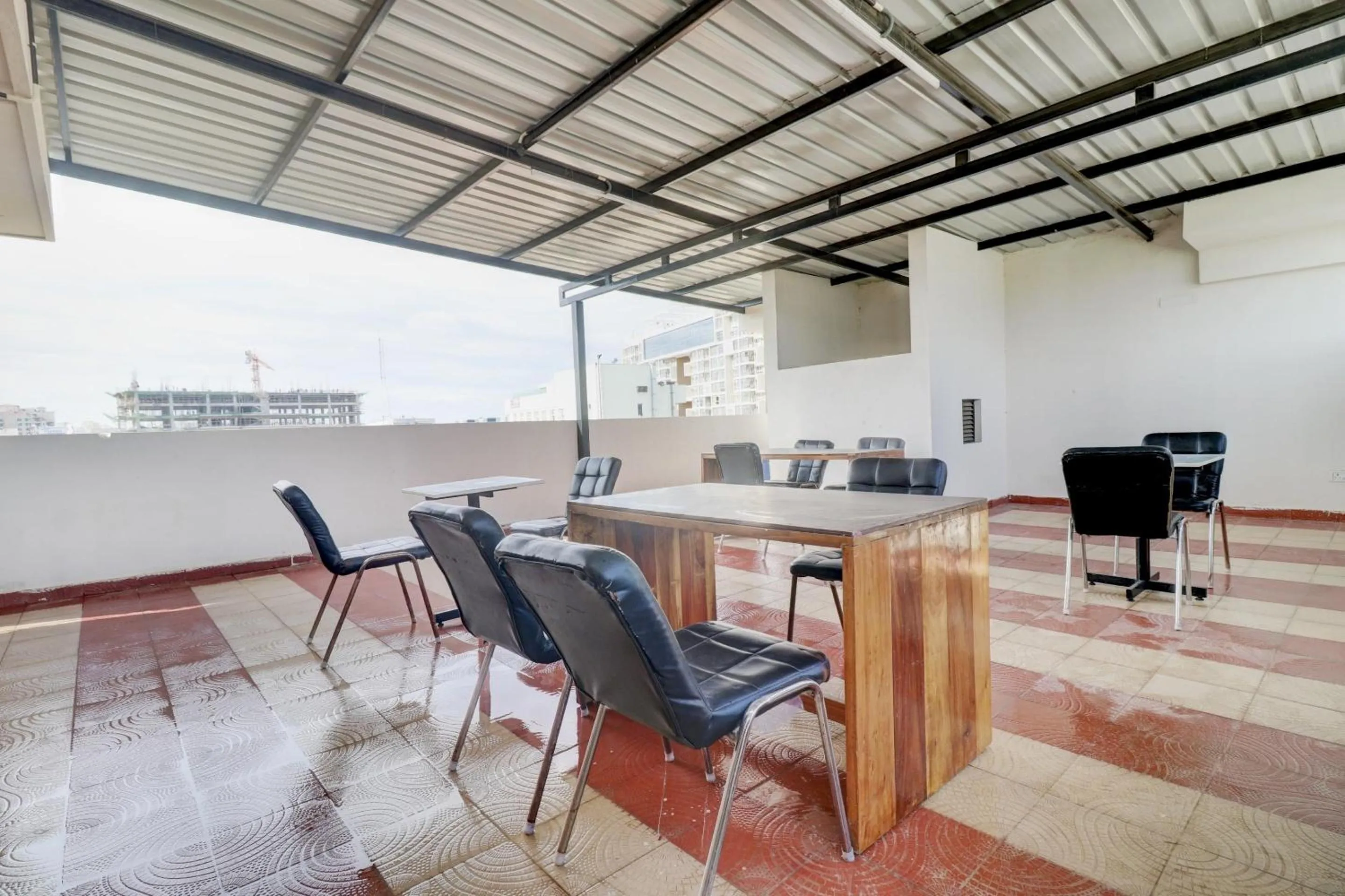 Bedroom in Hotel O Elite Lifestyle Red Rose Near 7d Voyage