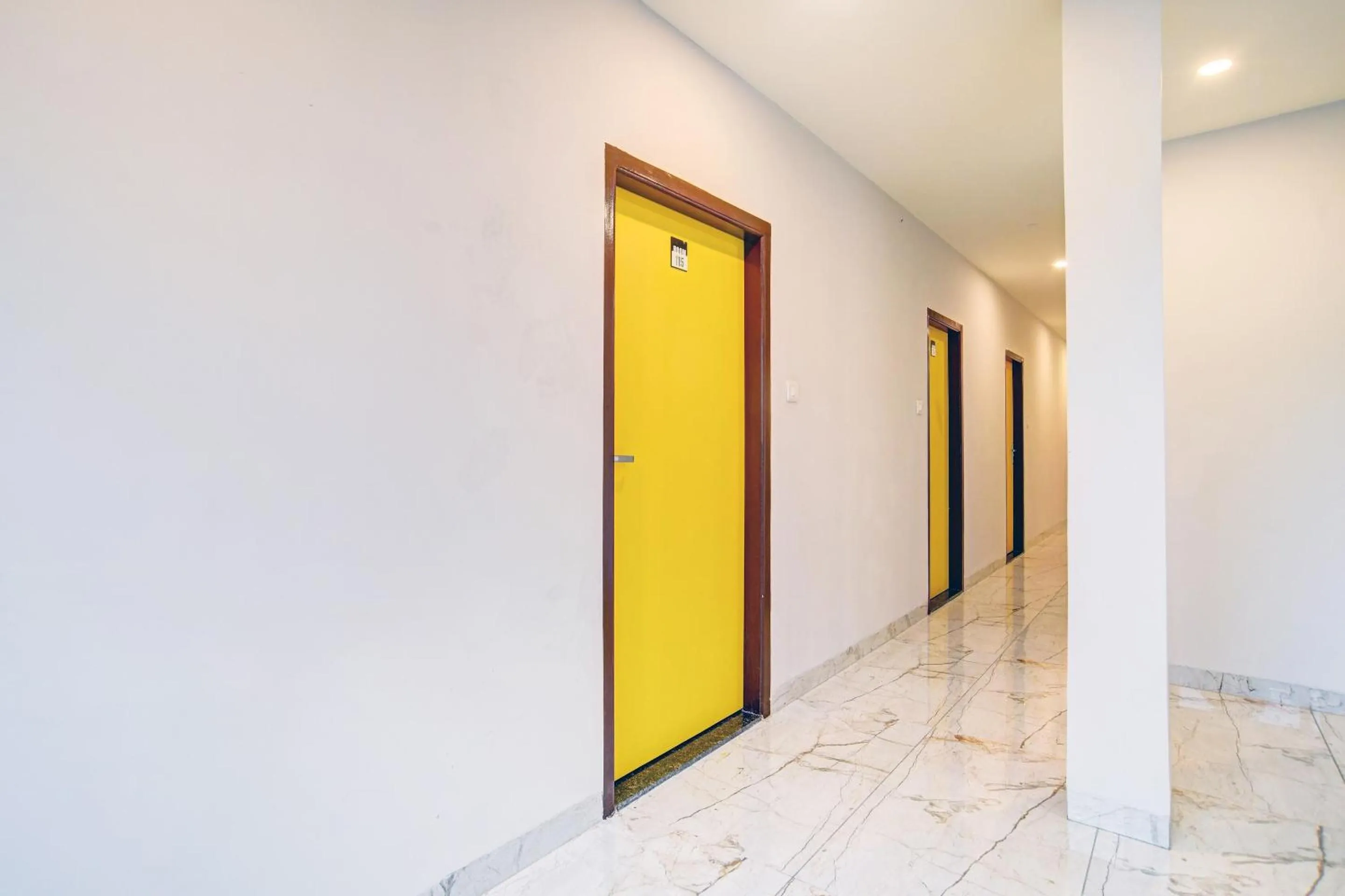 Lobby or reception in Super Townhouse Pine Tree