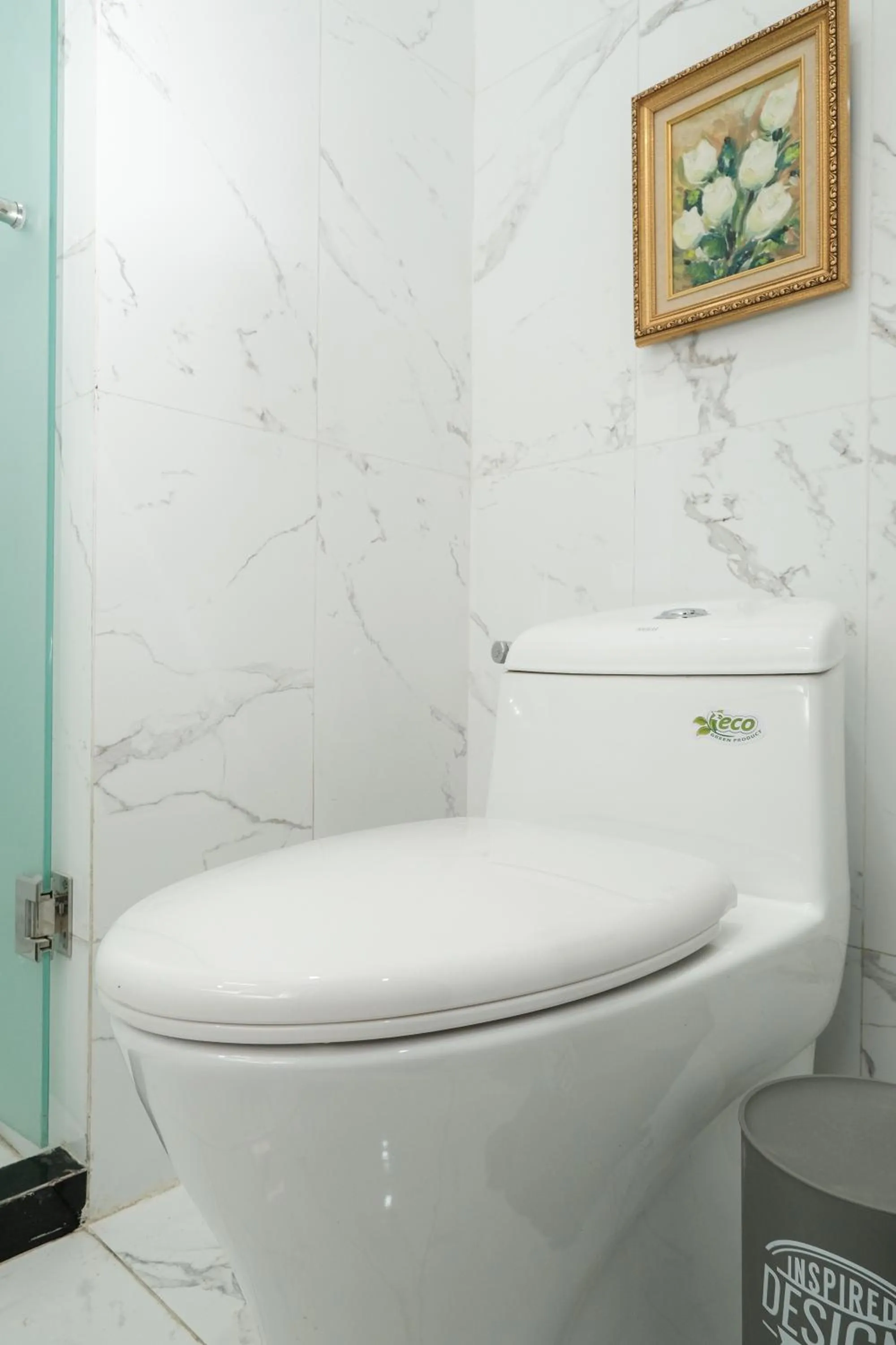 Bathroom in Nonies Huis Cibubur