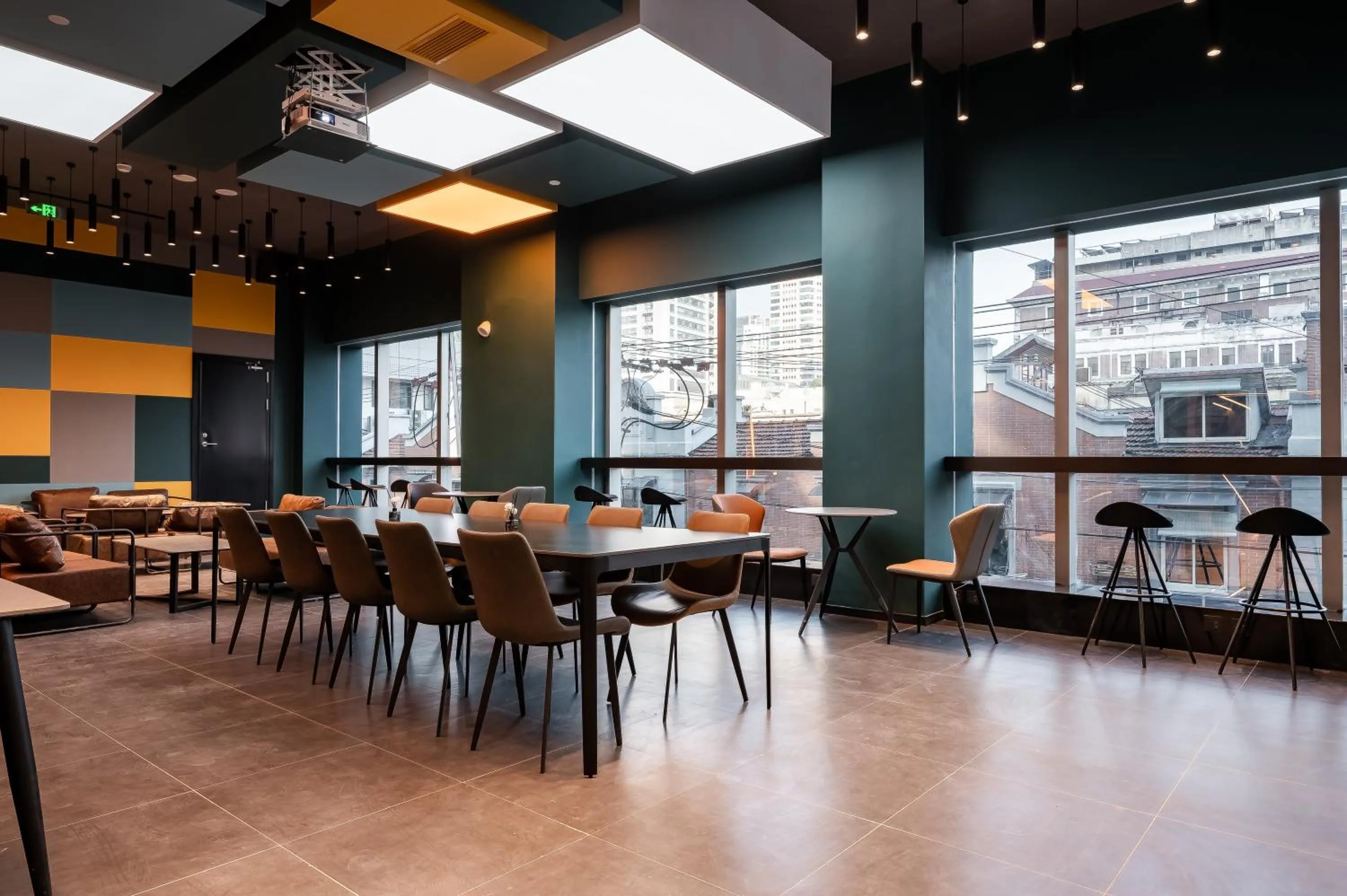 Lounge or bar in Dayin International Youth Hostel - East Nanjing Road & People's Square & The Bund Branch