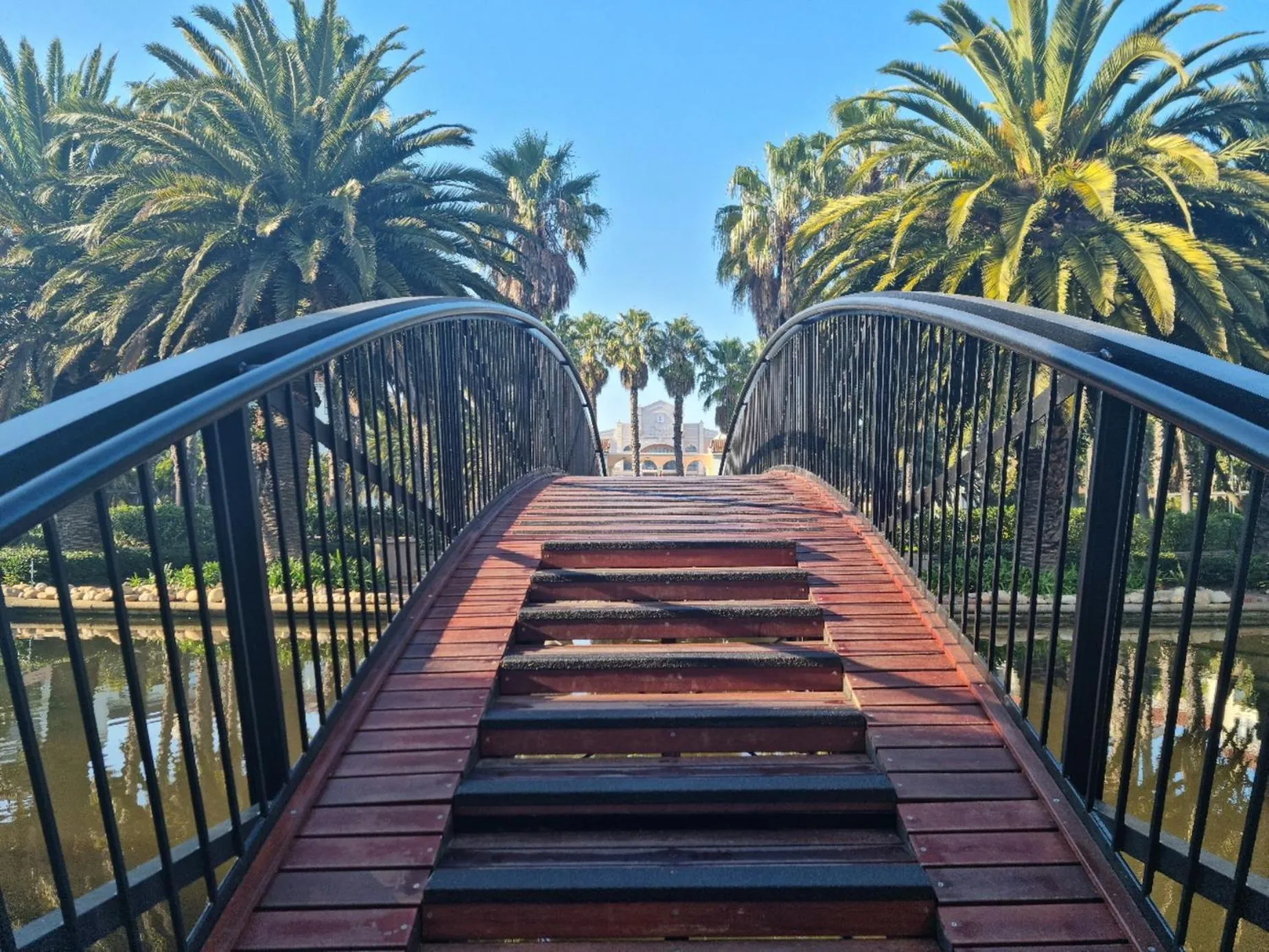 Natural landscape in Island Club by Smart City Stays