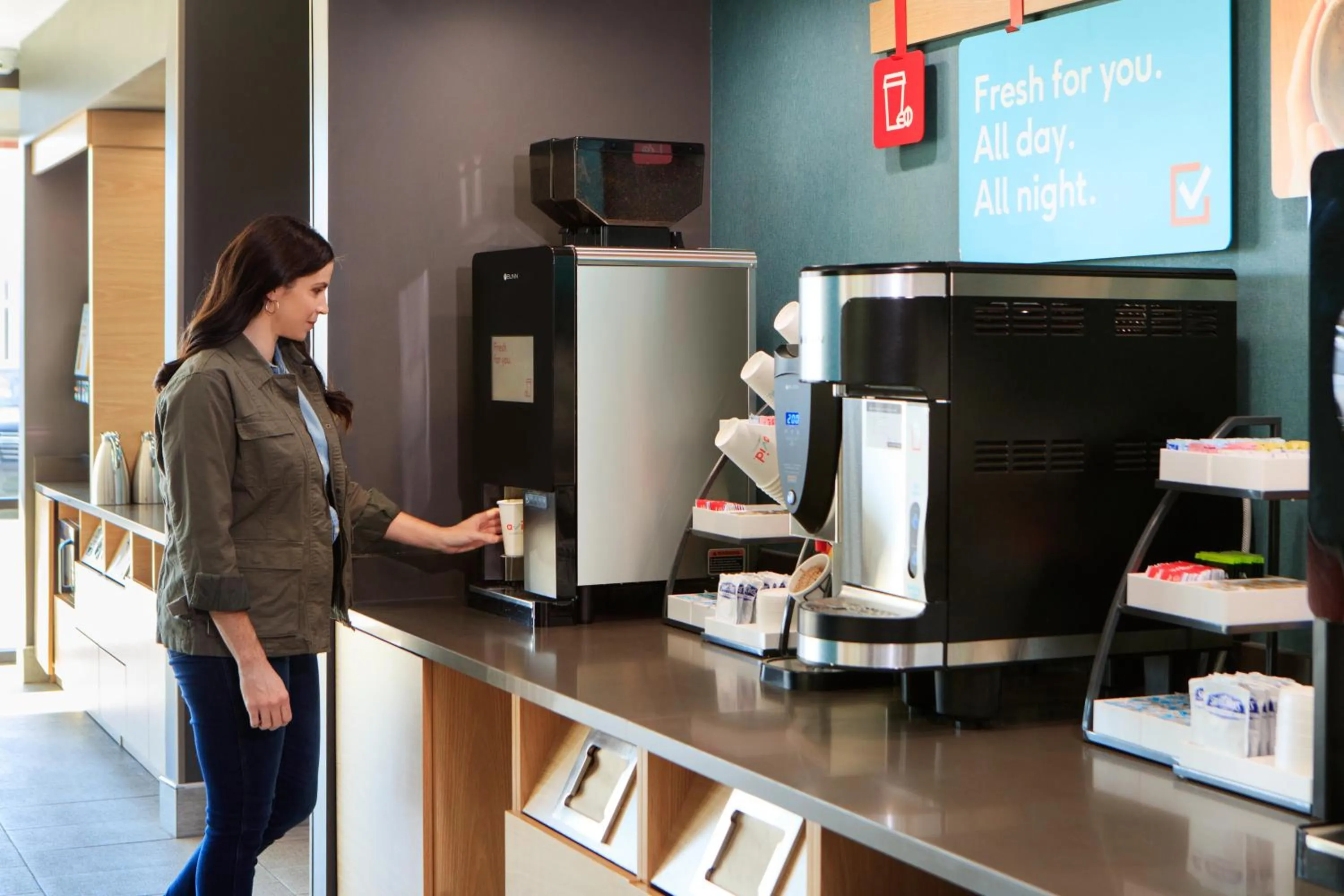 Breakfast in avid hotels - Memphis - Southaven by IHG