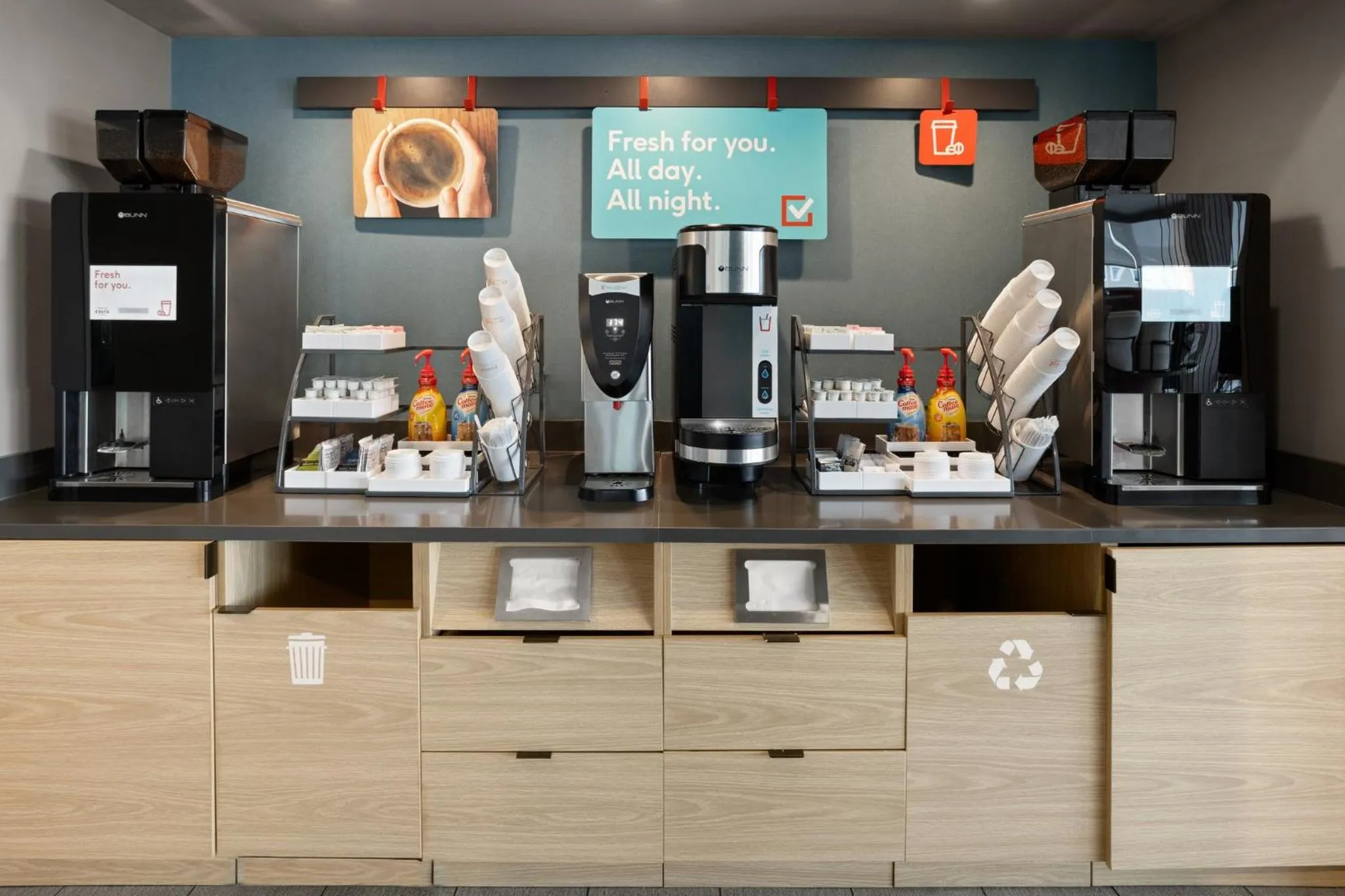 Breakfast in avid hotels - Millsboro - Georgetown South by IHG