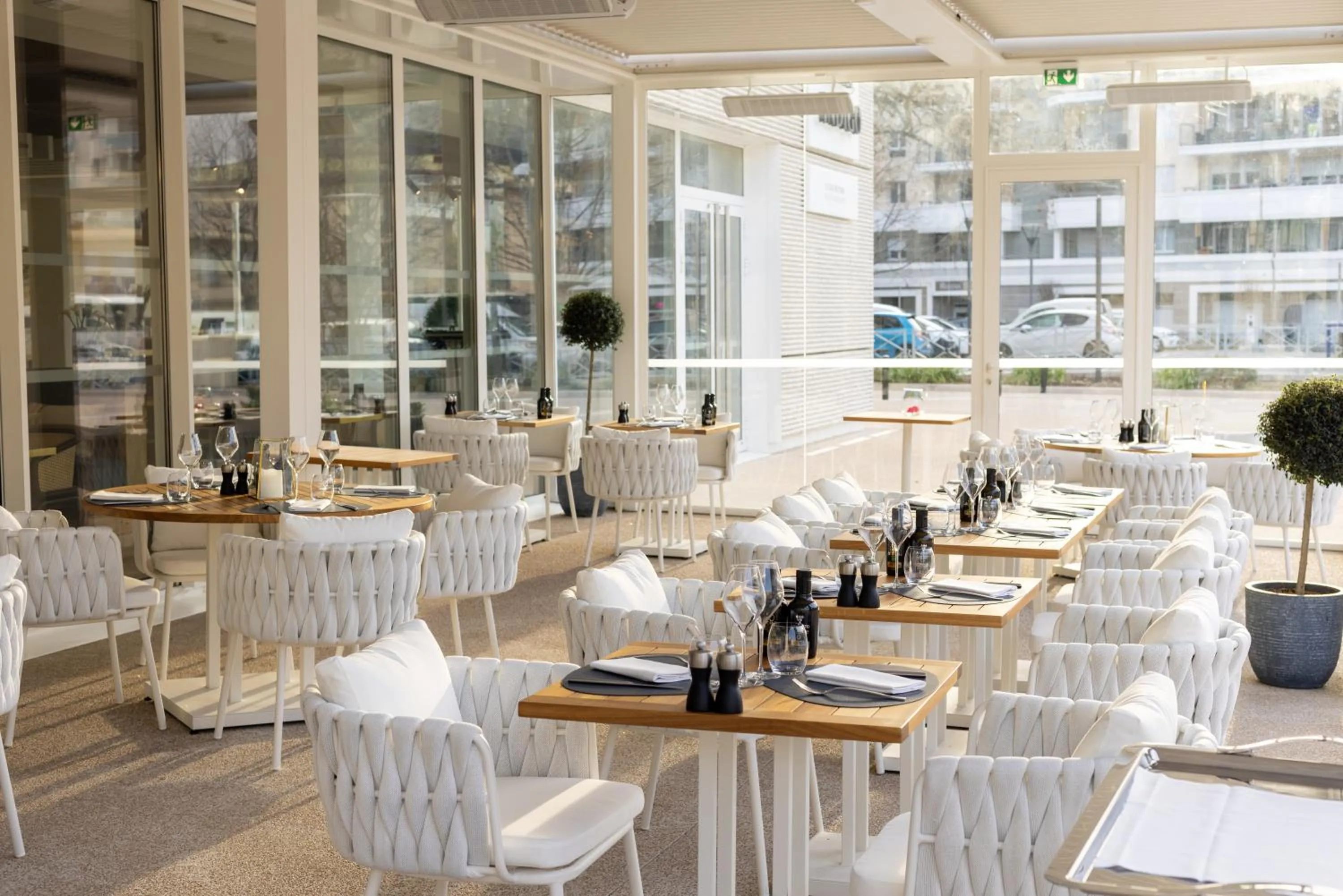 Restaurant/places to eat in Hotel Indigo Cagnes-sur-Mer by IHG