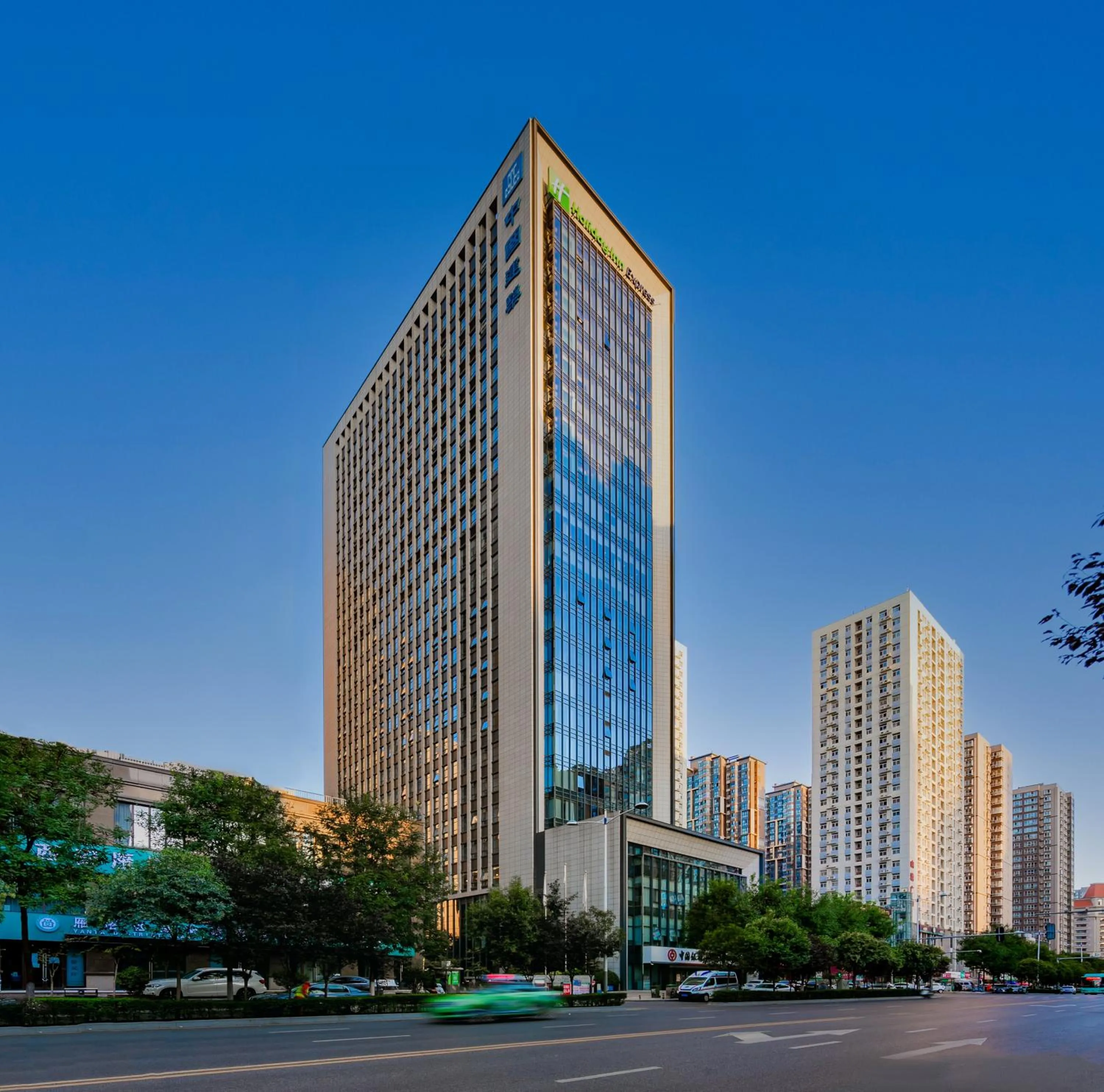 Property building in Holiday Inn Express Xi'an High Tech Zone North by IHG