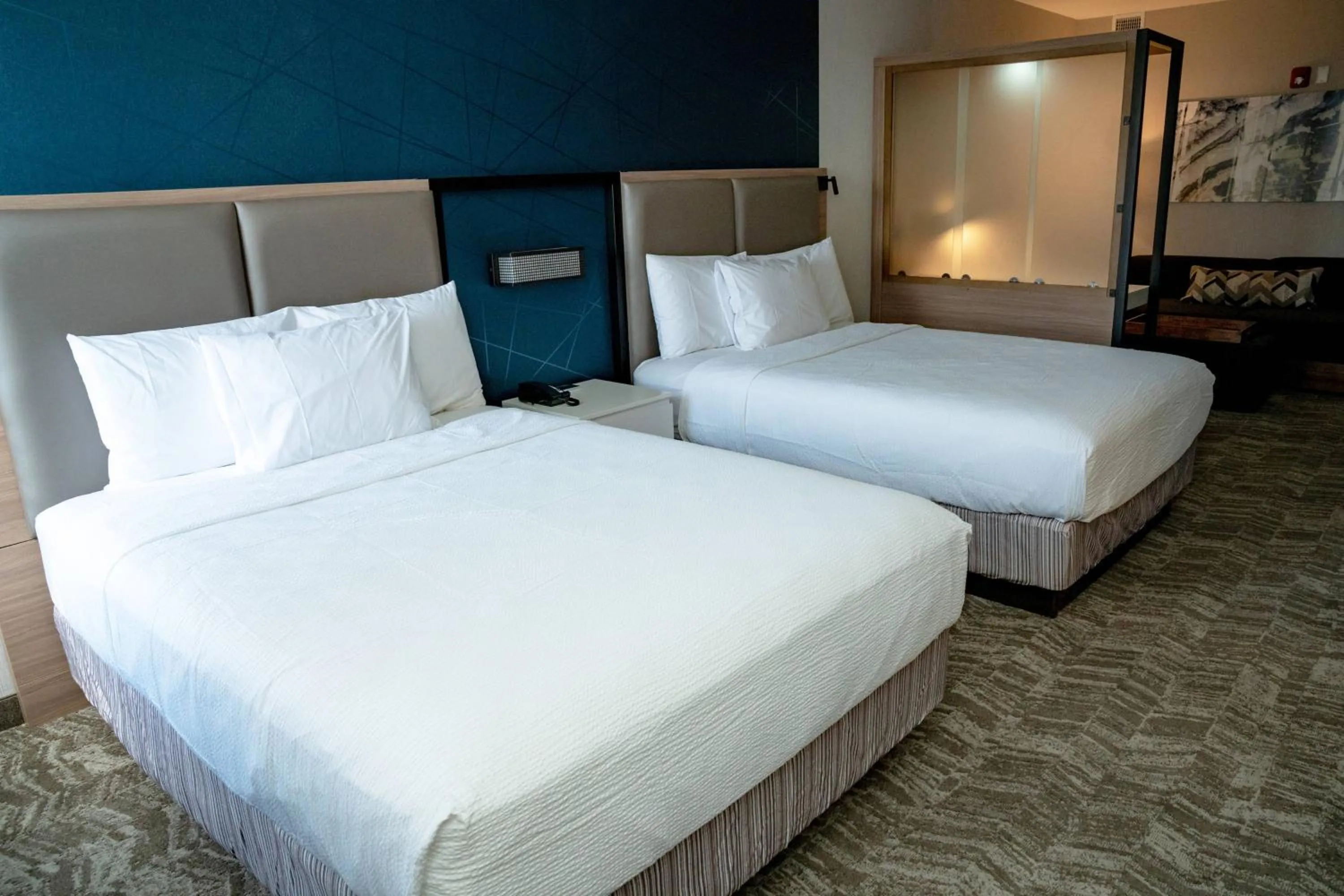 Bedroom, Bed in SpringHill Suites by Marriott Woodbridge