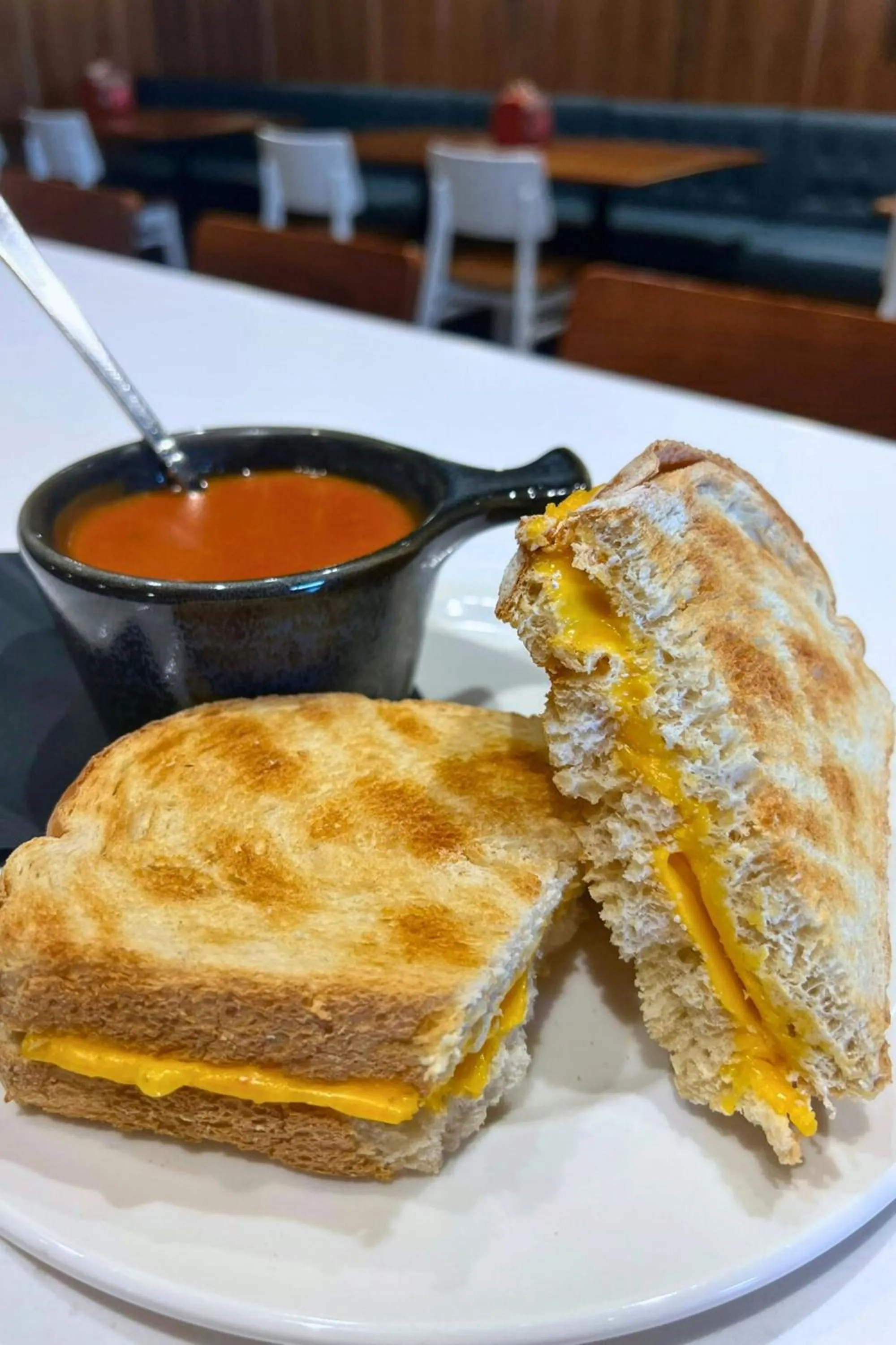 Restaurant/places to eat in The Scarlet, Lincoln, a Tribute Portfolio Hotel