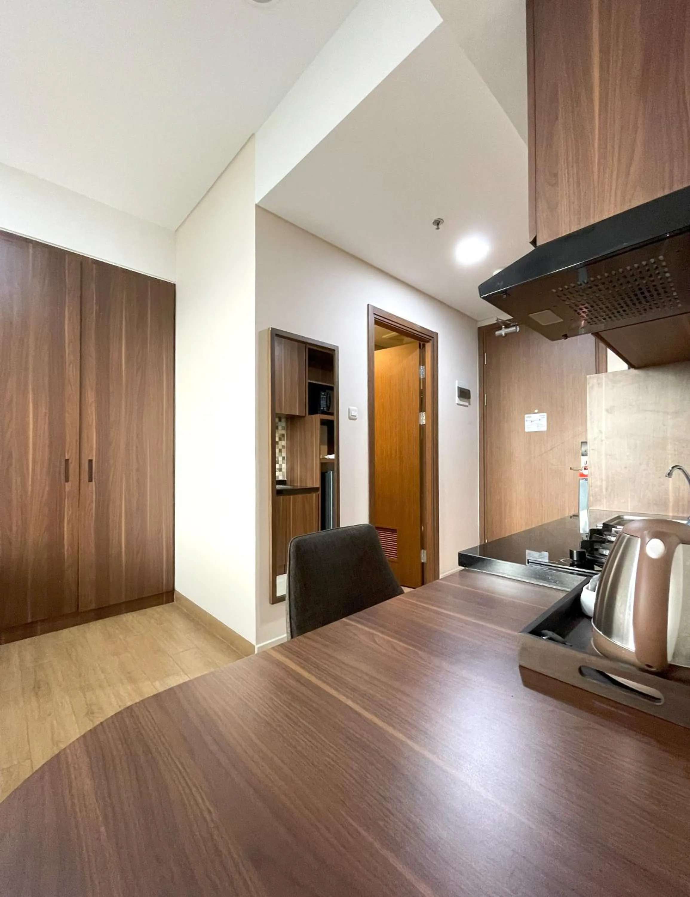 Kitchen or kitchenette in Kawana Golf Residence