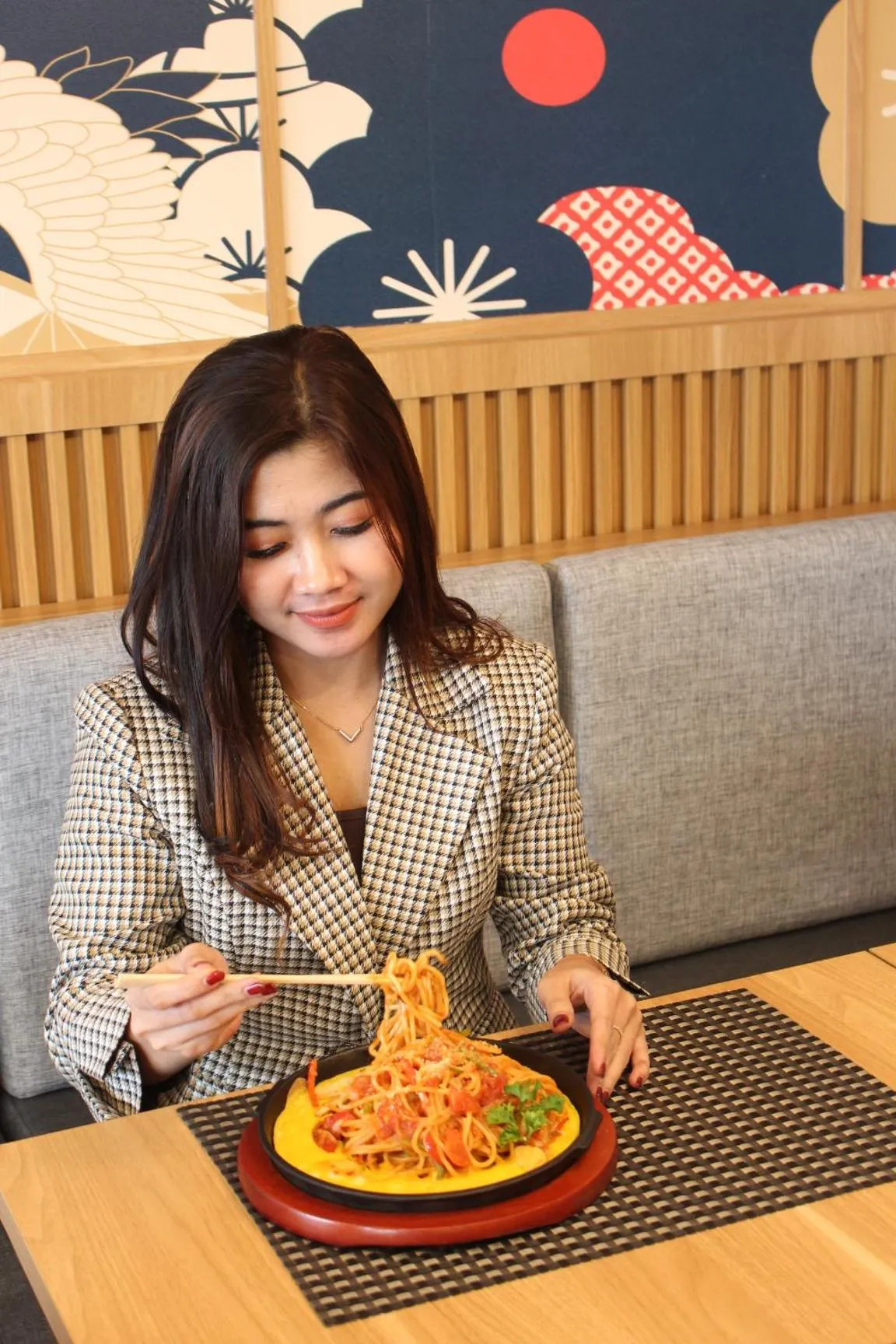 Restaurant/places to eat in Kawana Golf Residence