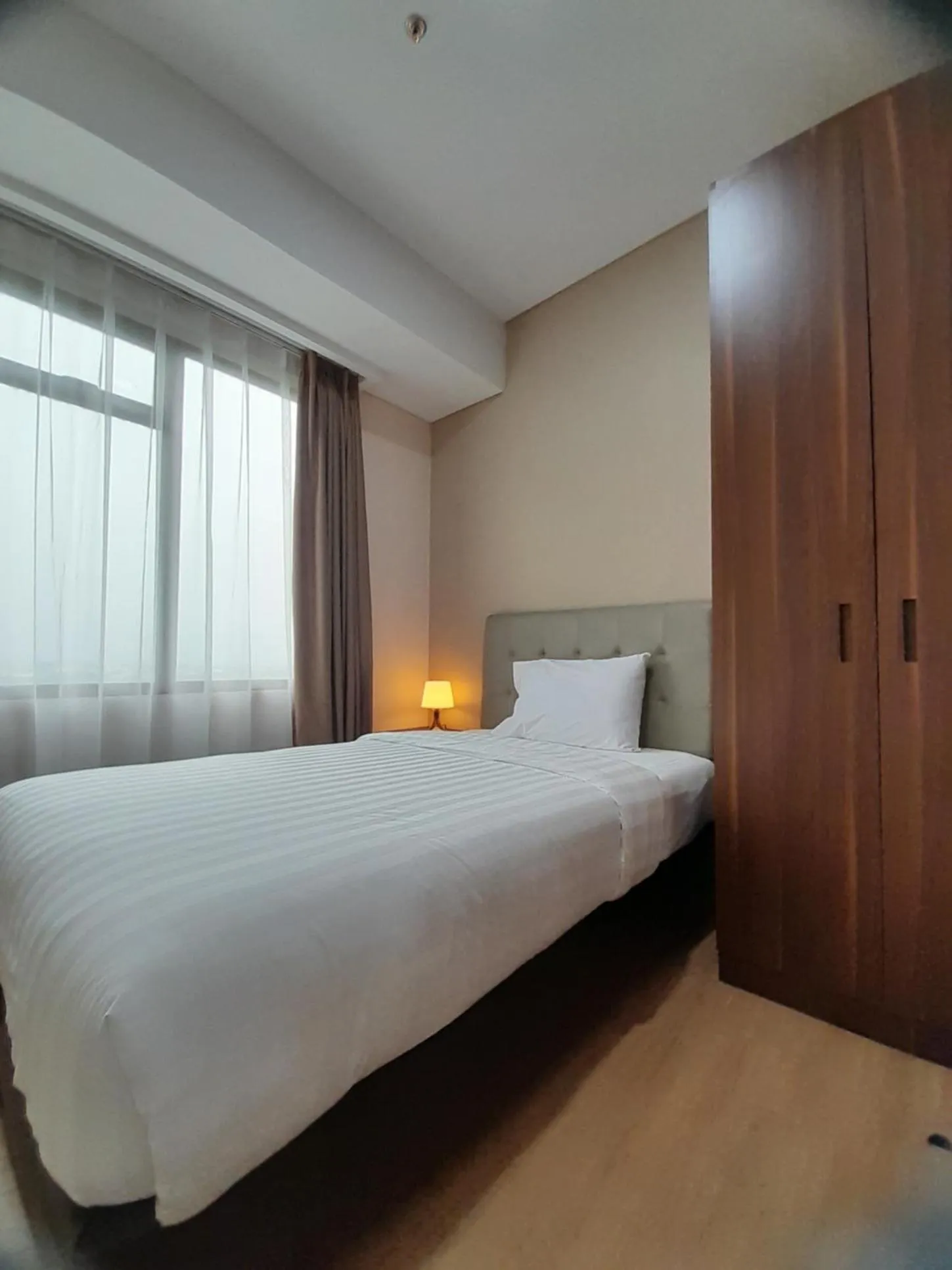 Bedroom, Bed in Kawana Golf Residence