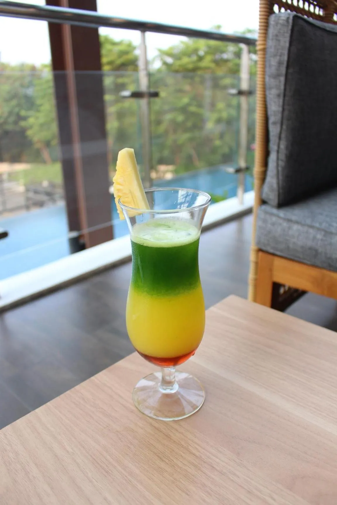 Food and drinks in Kawana Golf Residence