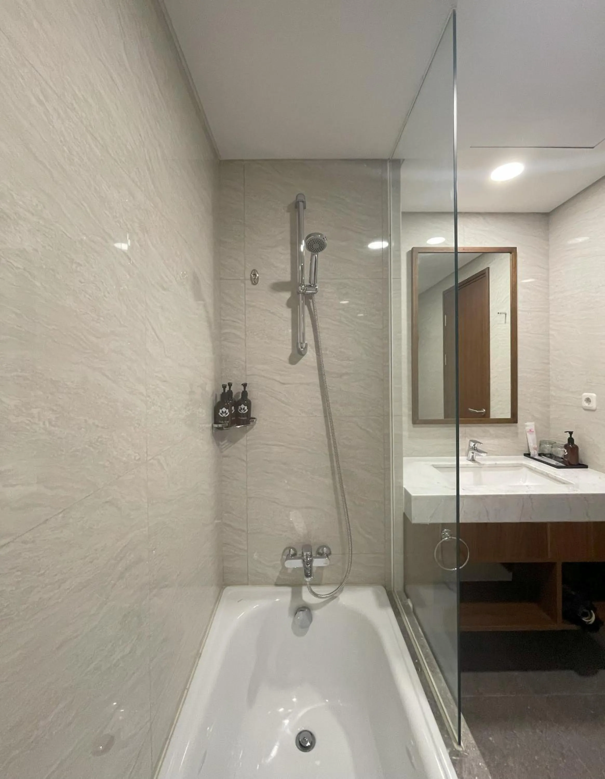 Shower in Kawana Golf Residence