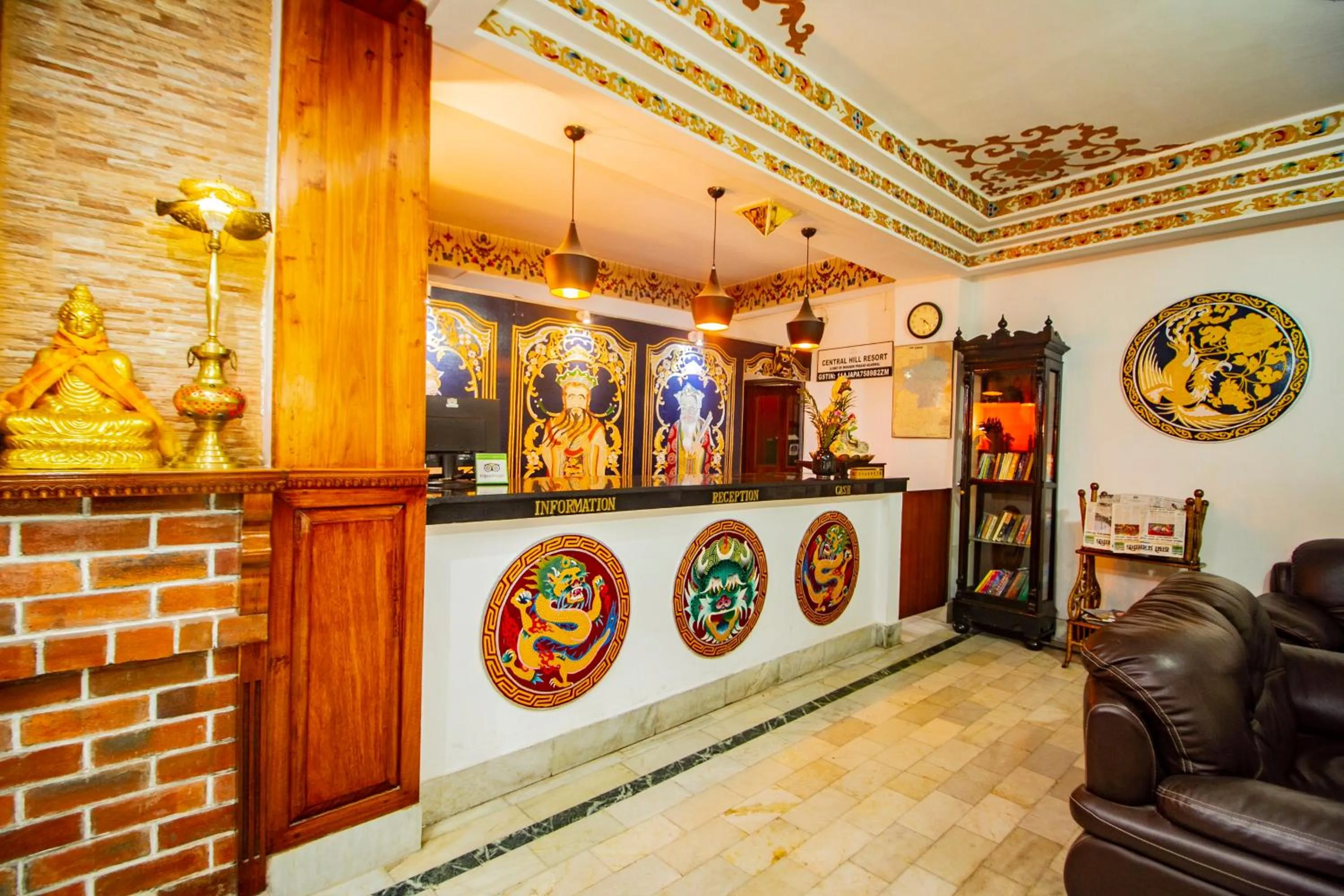 Lobby or reception in Central Hill Resort The Mall Road