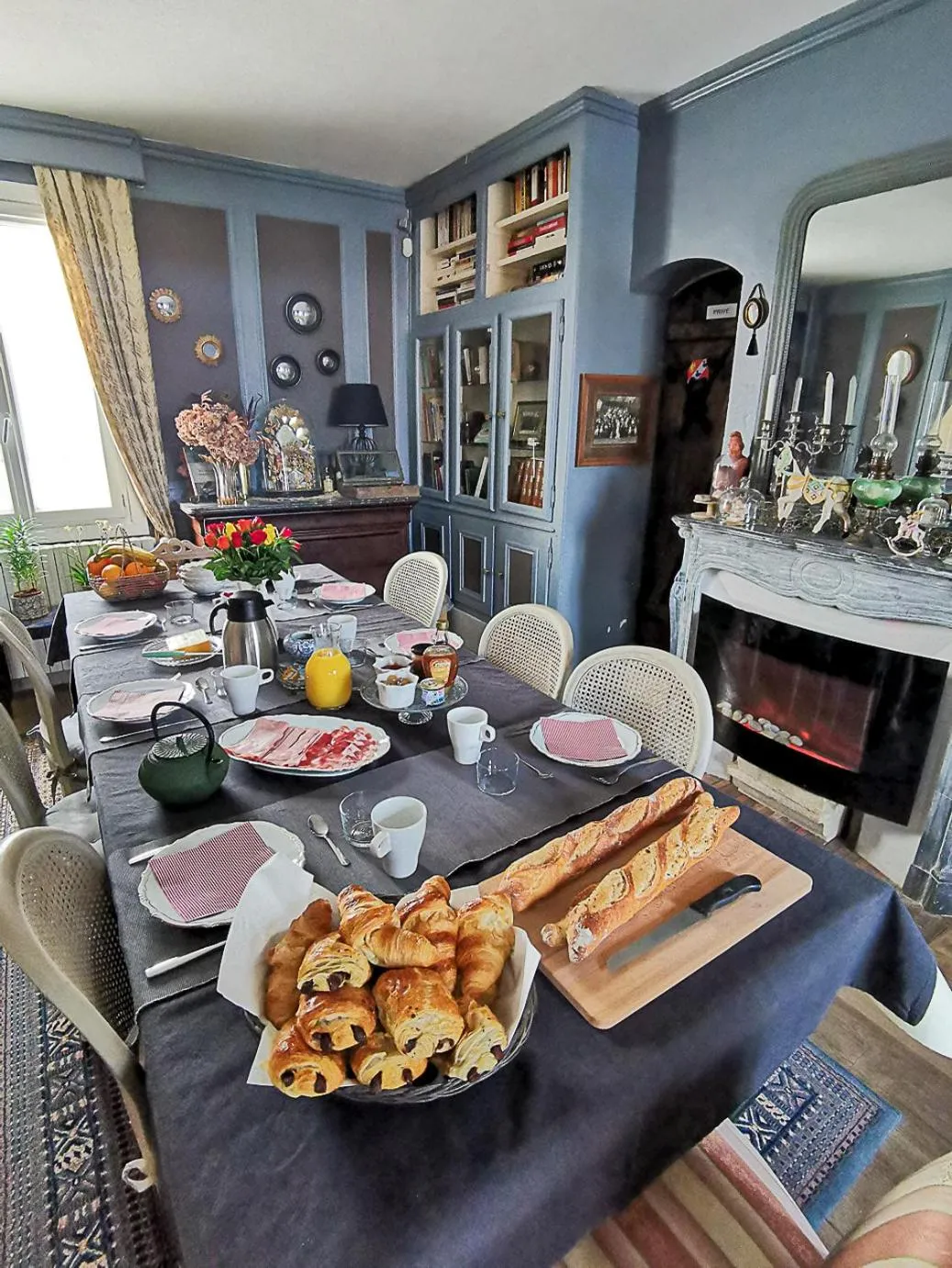 Breakfast in Le Clos Saint Paul